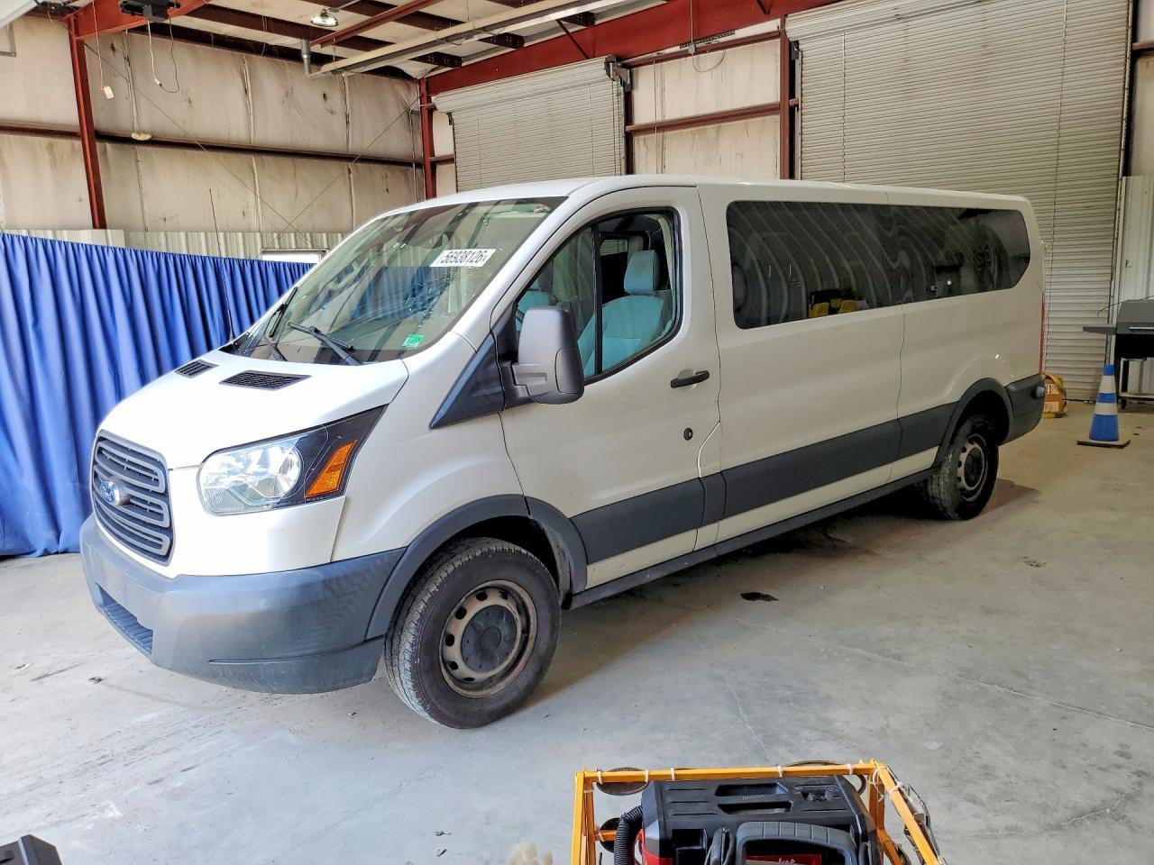 2018 Ford Transit, T-350