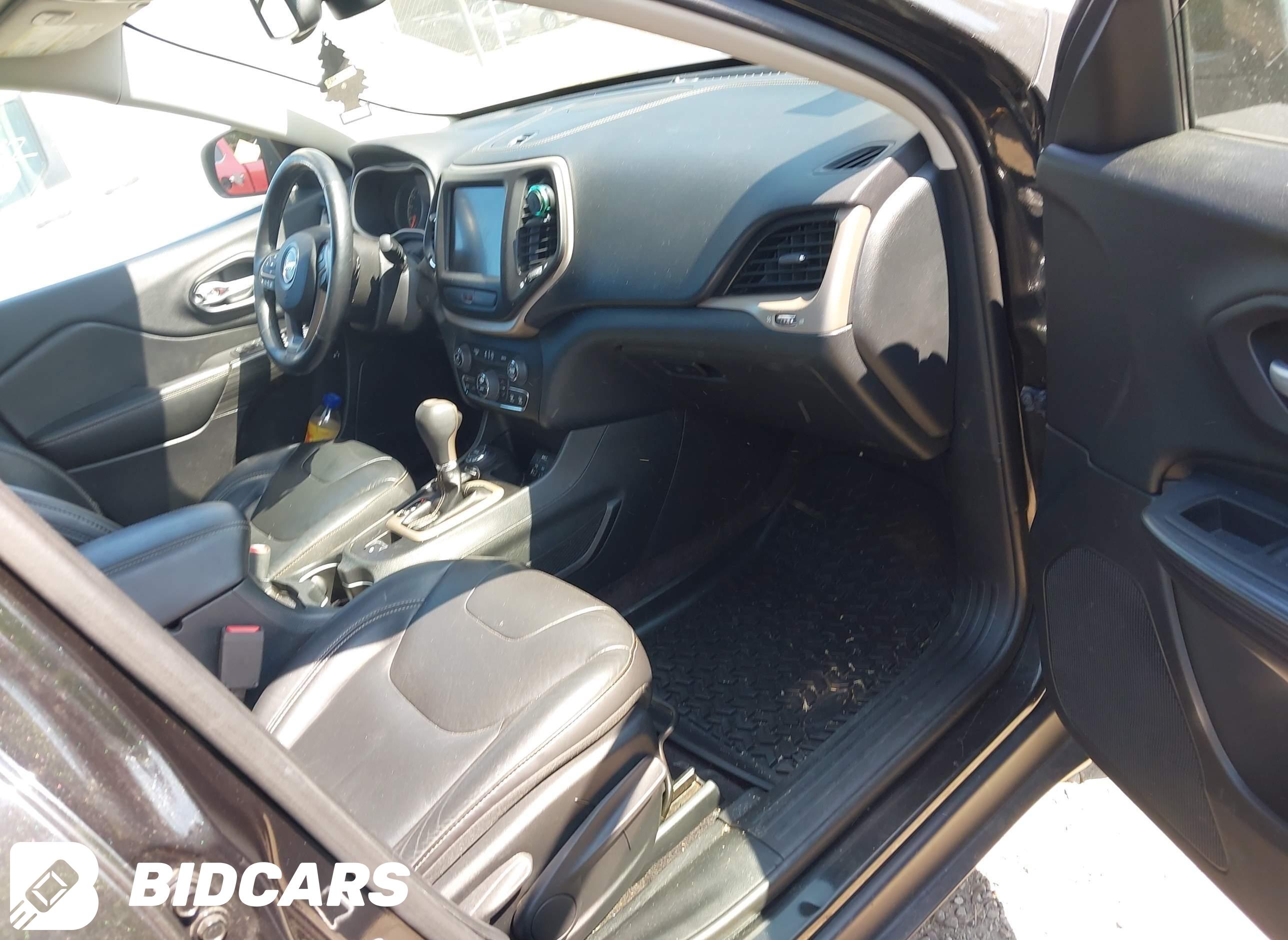 2016 Jeep Cherokee, High Alti...