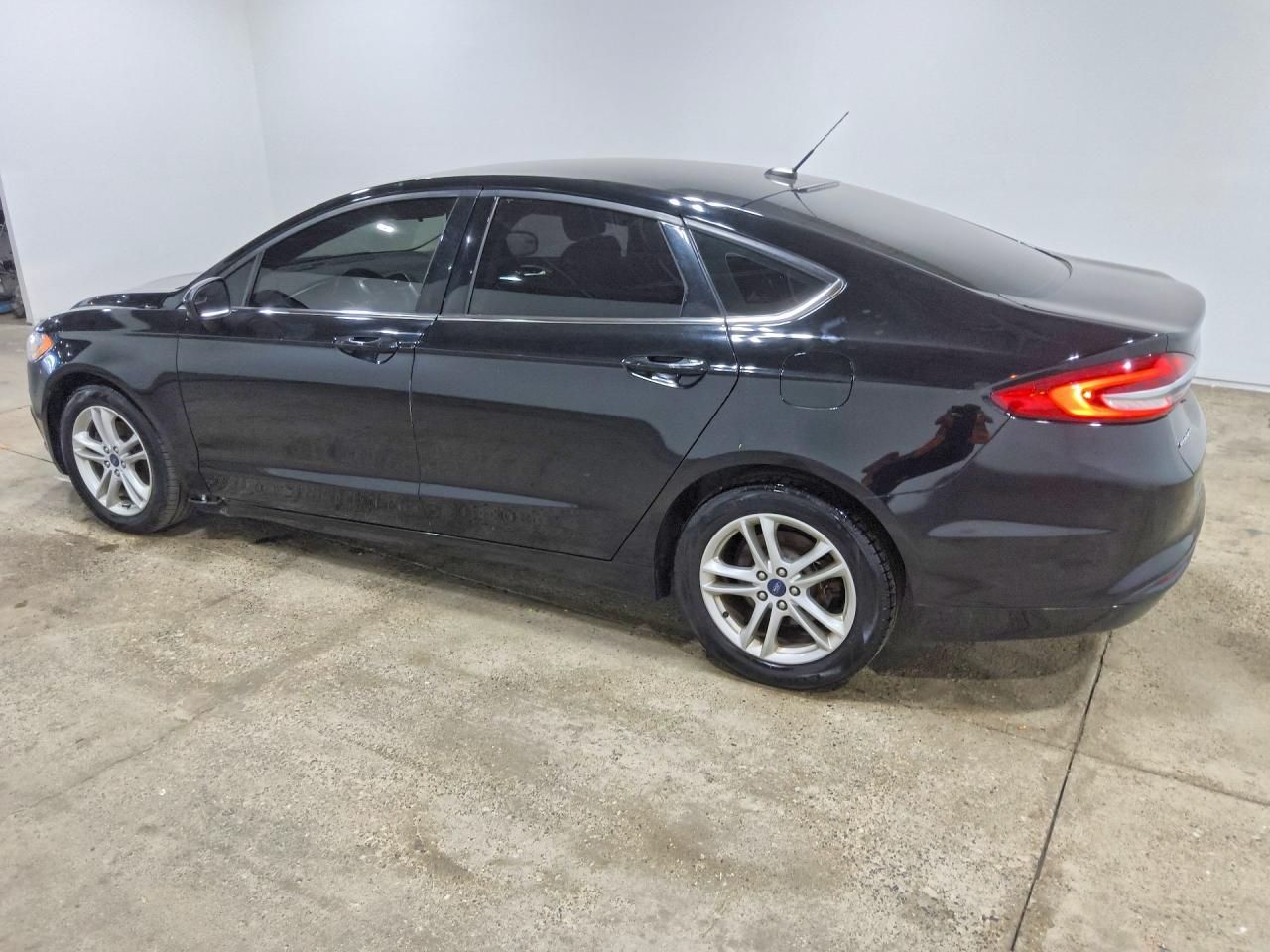 2018 Ford Fusion, SE