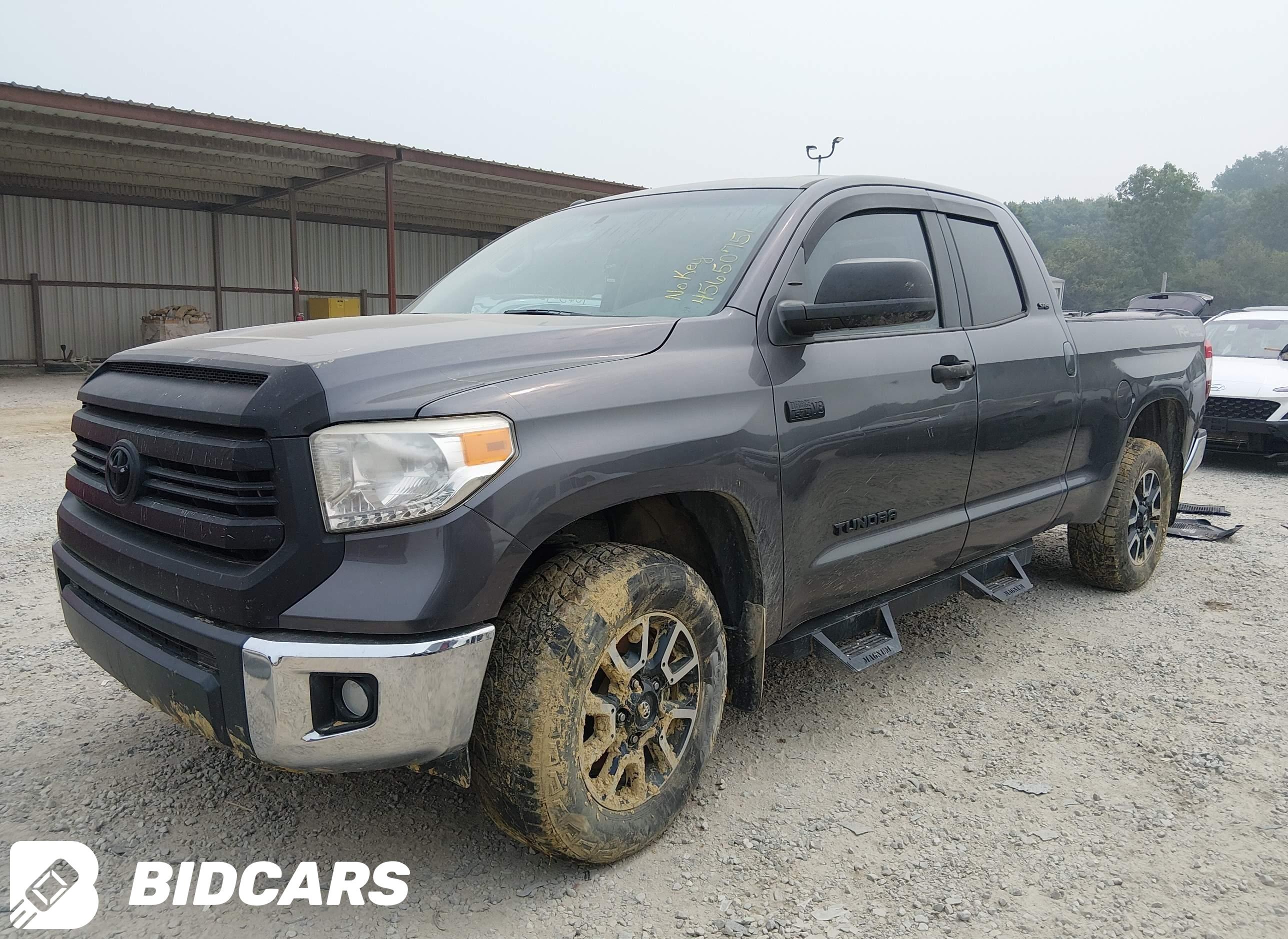 2017 Toyota Tundra, Sr5 5.7L V8