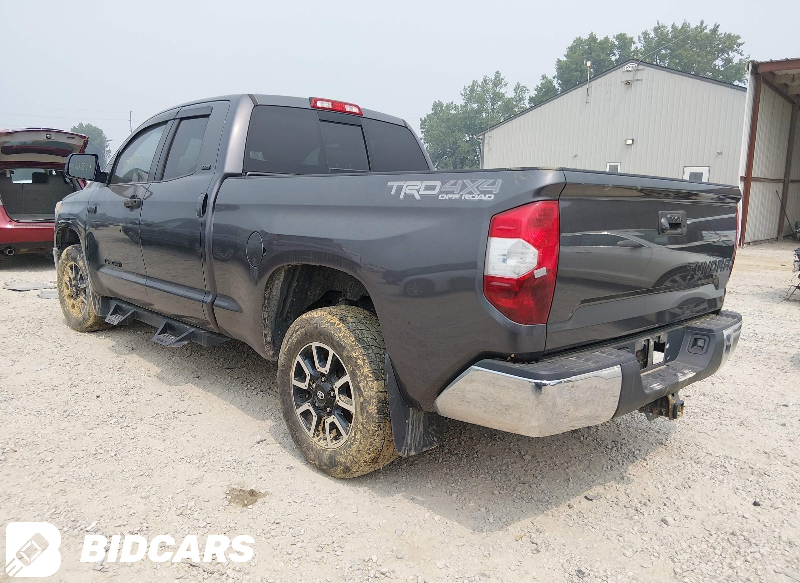 2017 Toyota Tundra, Sr5 5.7L V8