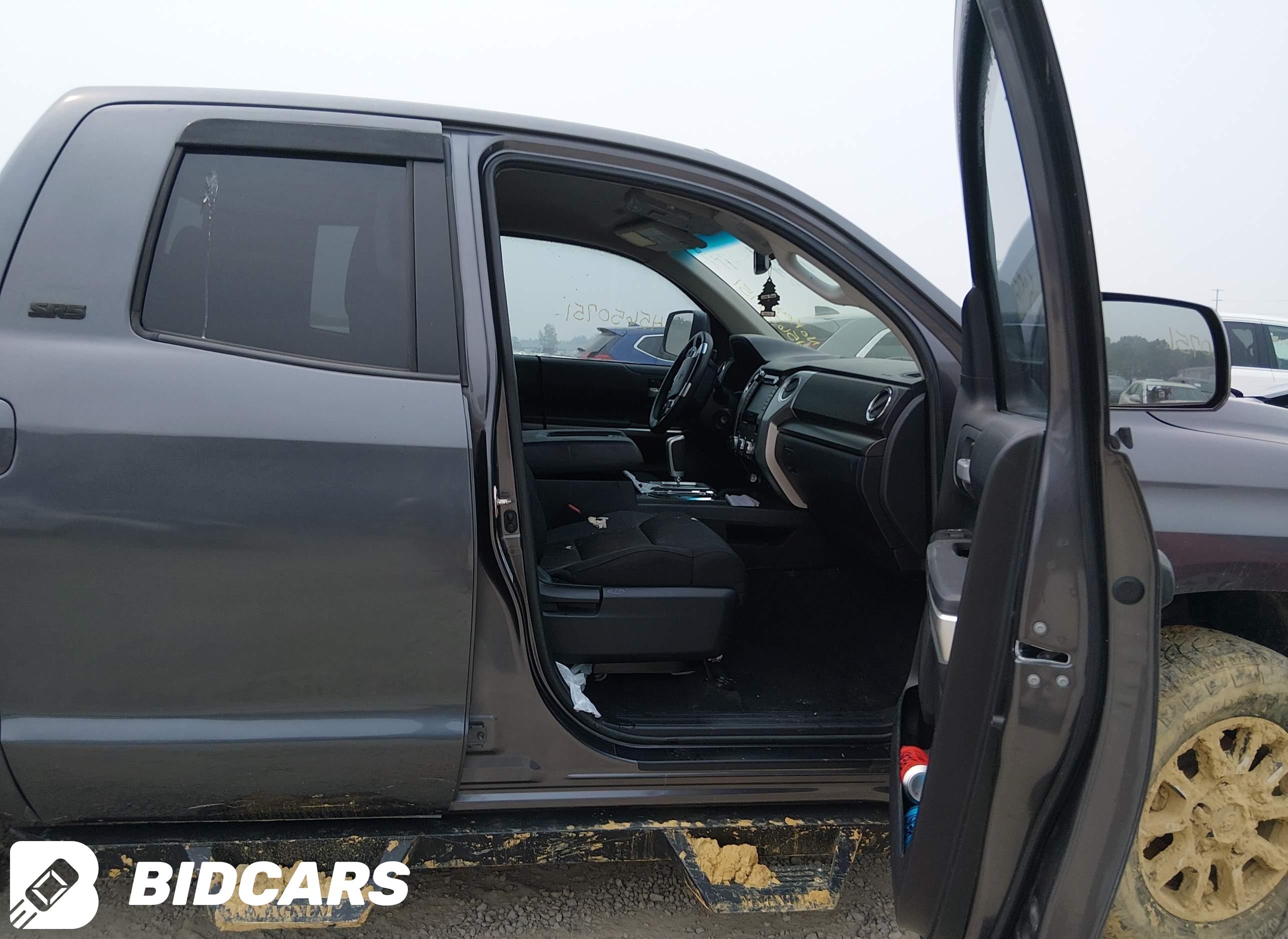 2017 Toyota Tundra, Sr5 5.7L V8