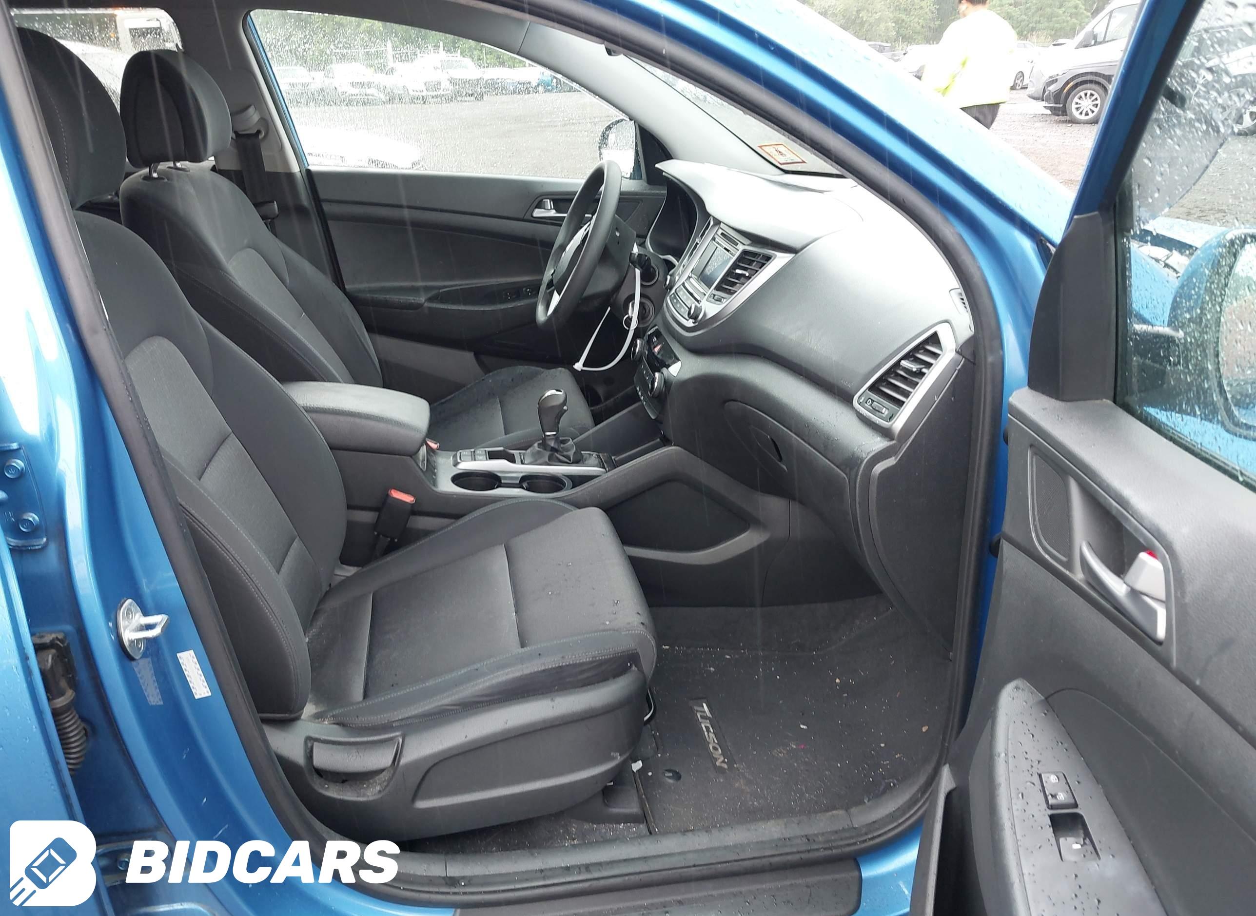 2017 Hyundai Tucson, SE