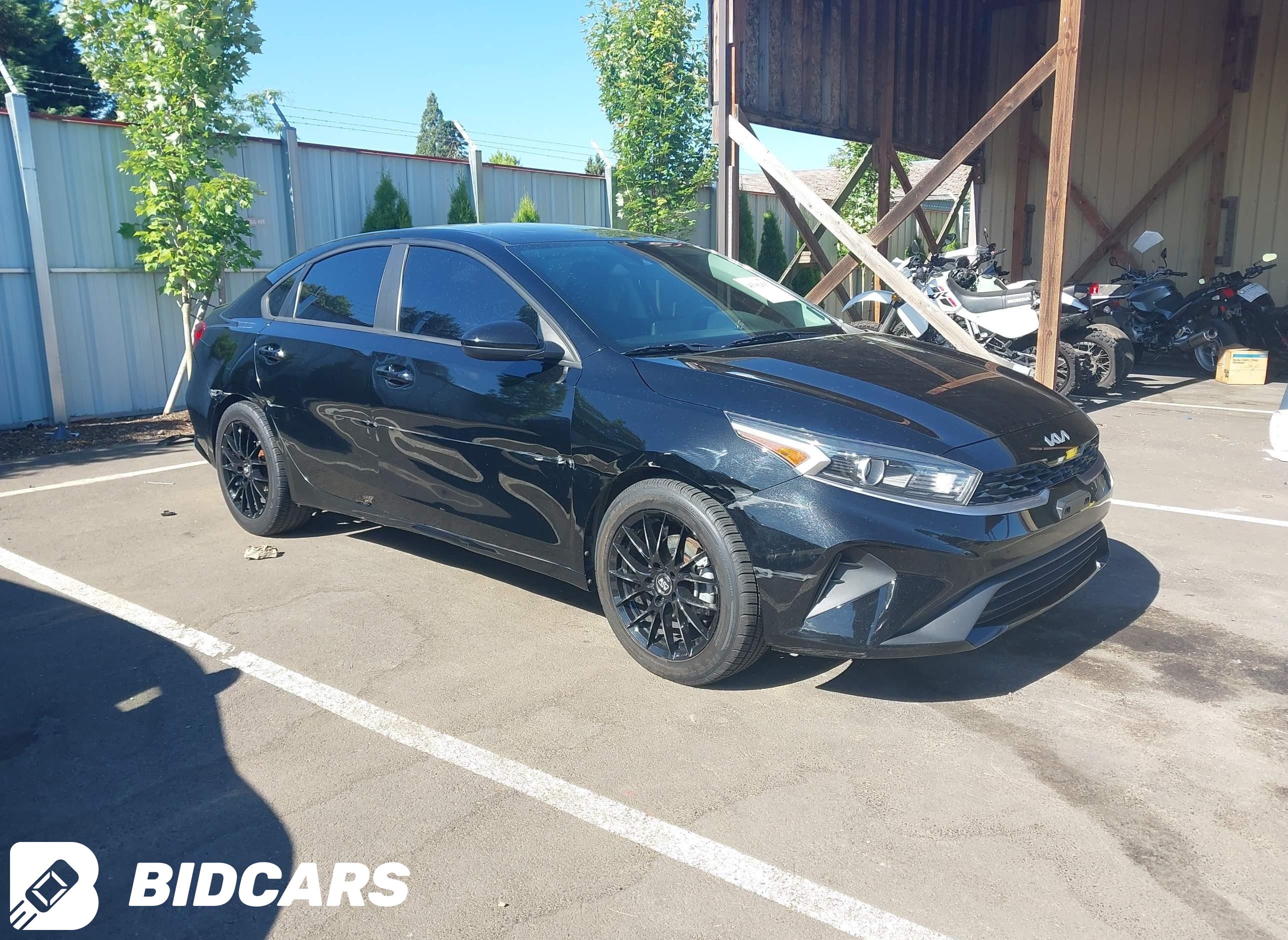 2023 KIA Forte, Lxs