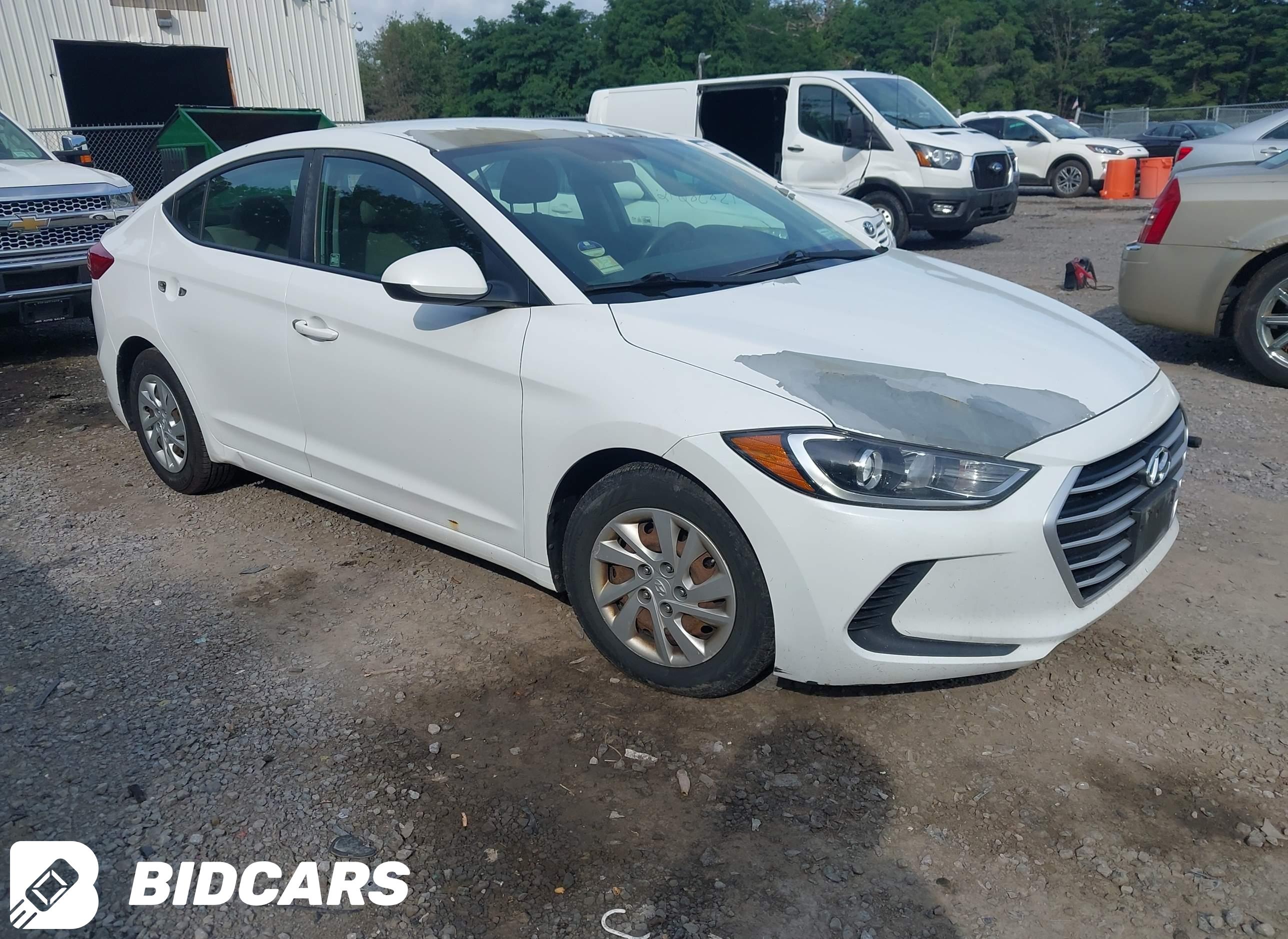 2017 Hyundai Elantra, SE