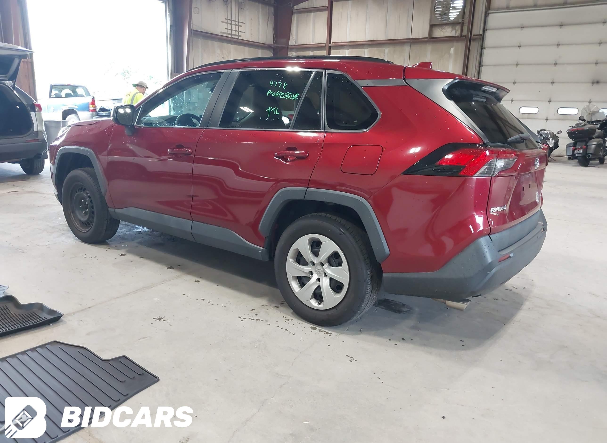 2019 Toyota RAV4, LE