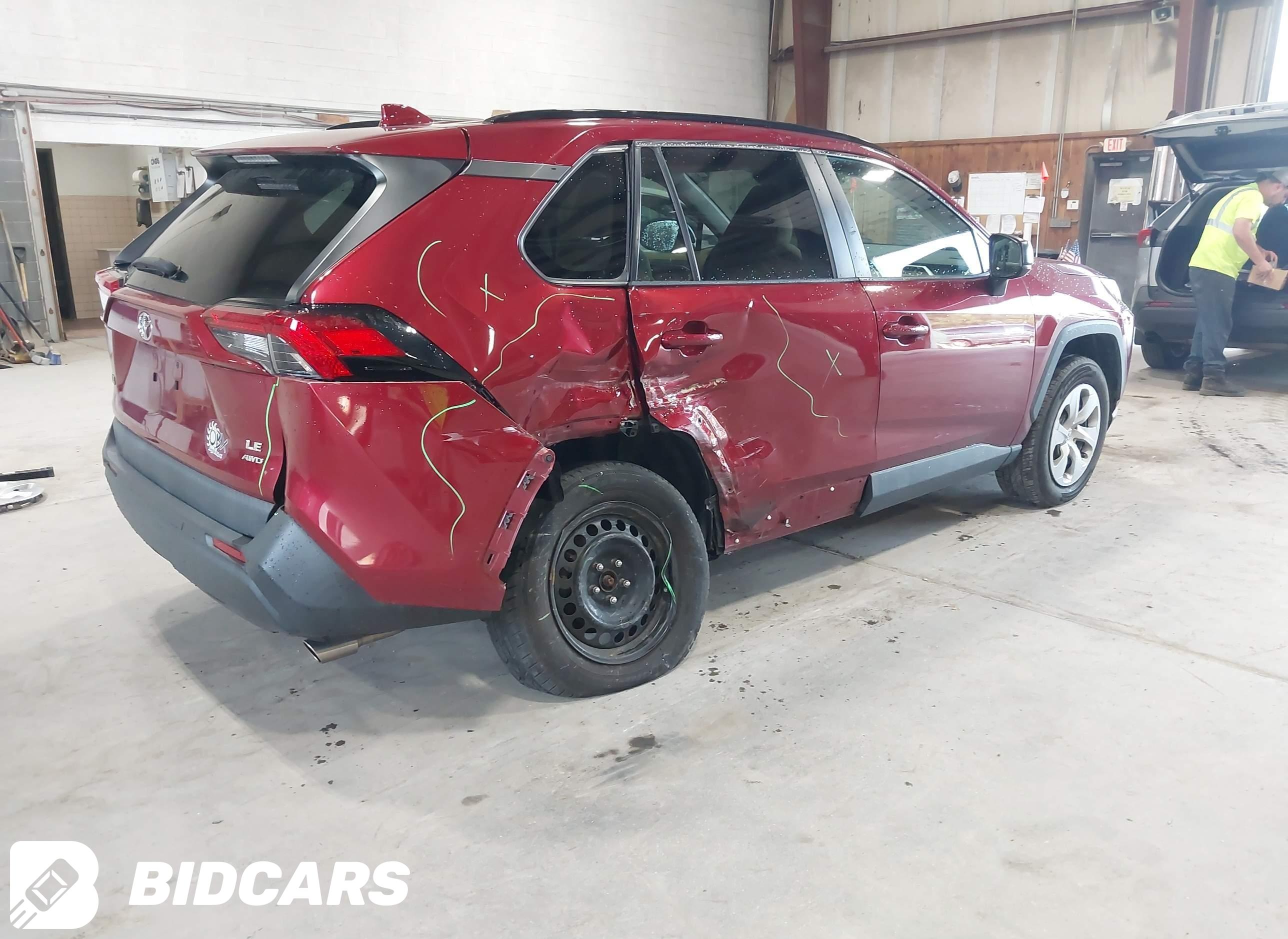 2019 Toyota RAV4, LE