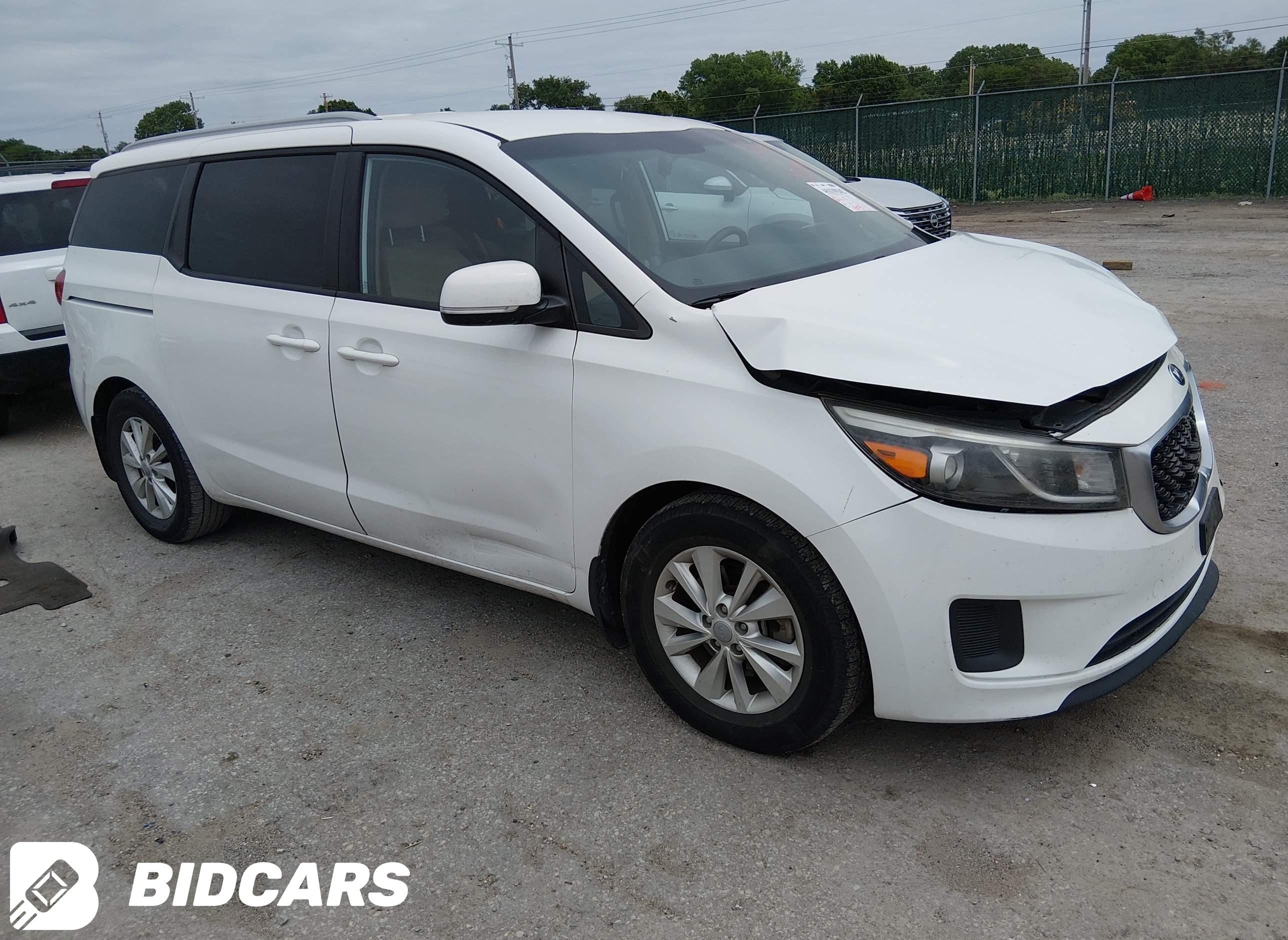 2016 KIA Sedona, LX