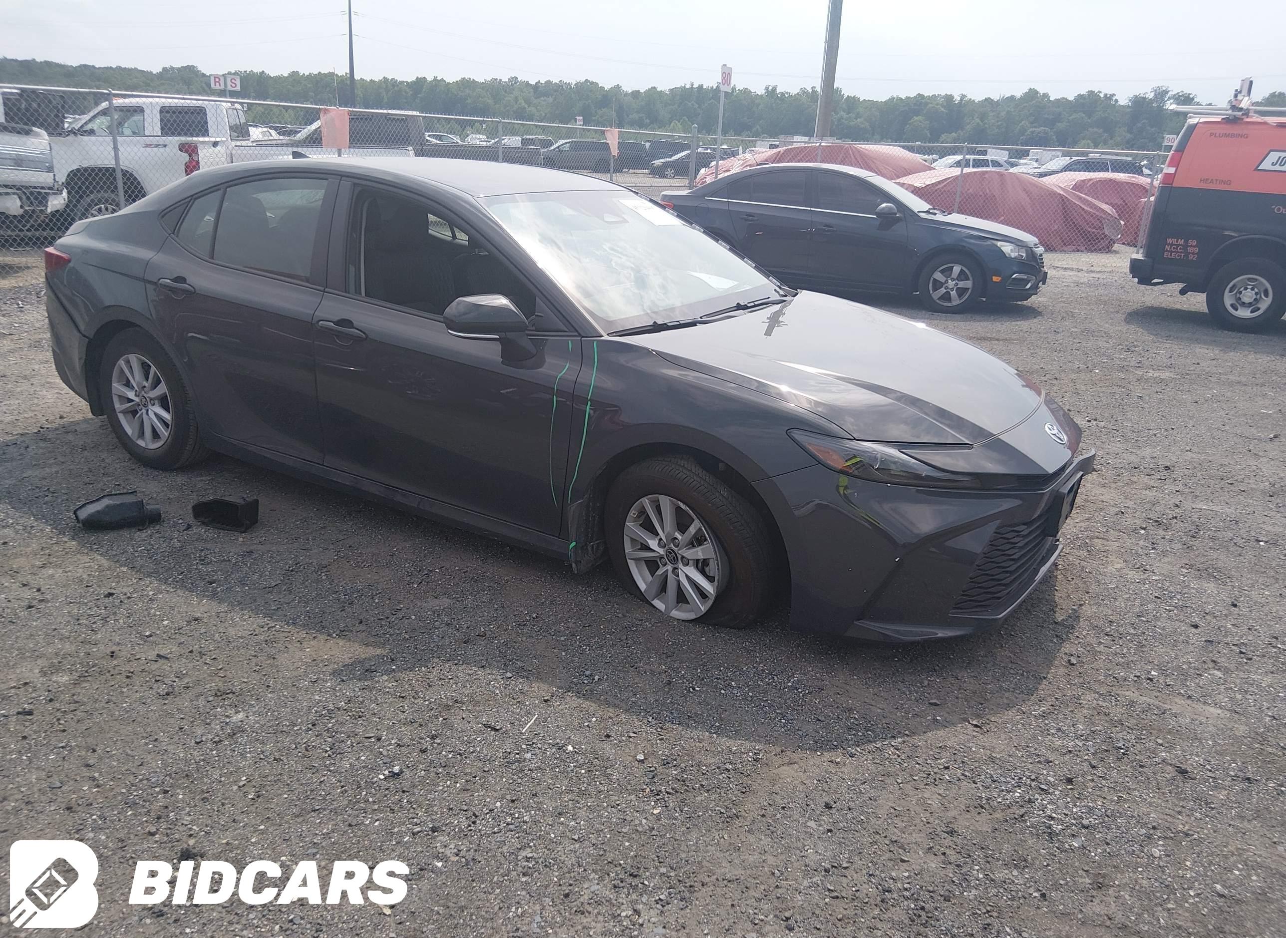 2026 Toyota Camry, LE