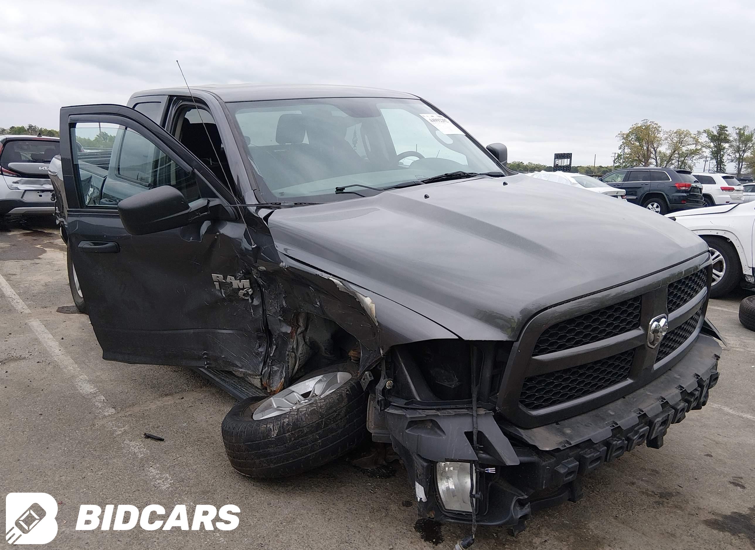 2018 RAM 1500, Express  4X4 6...