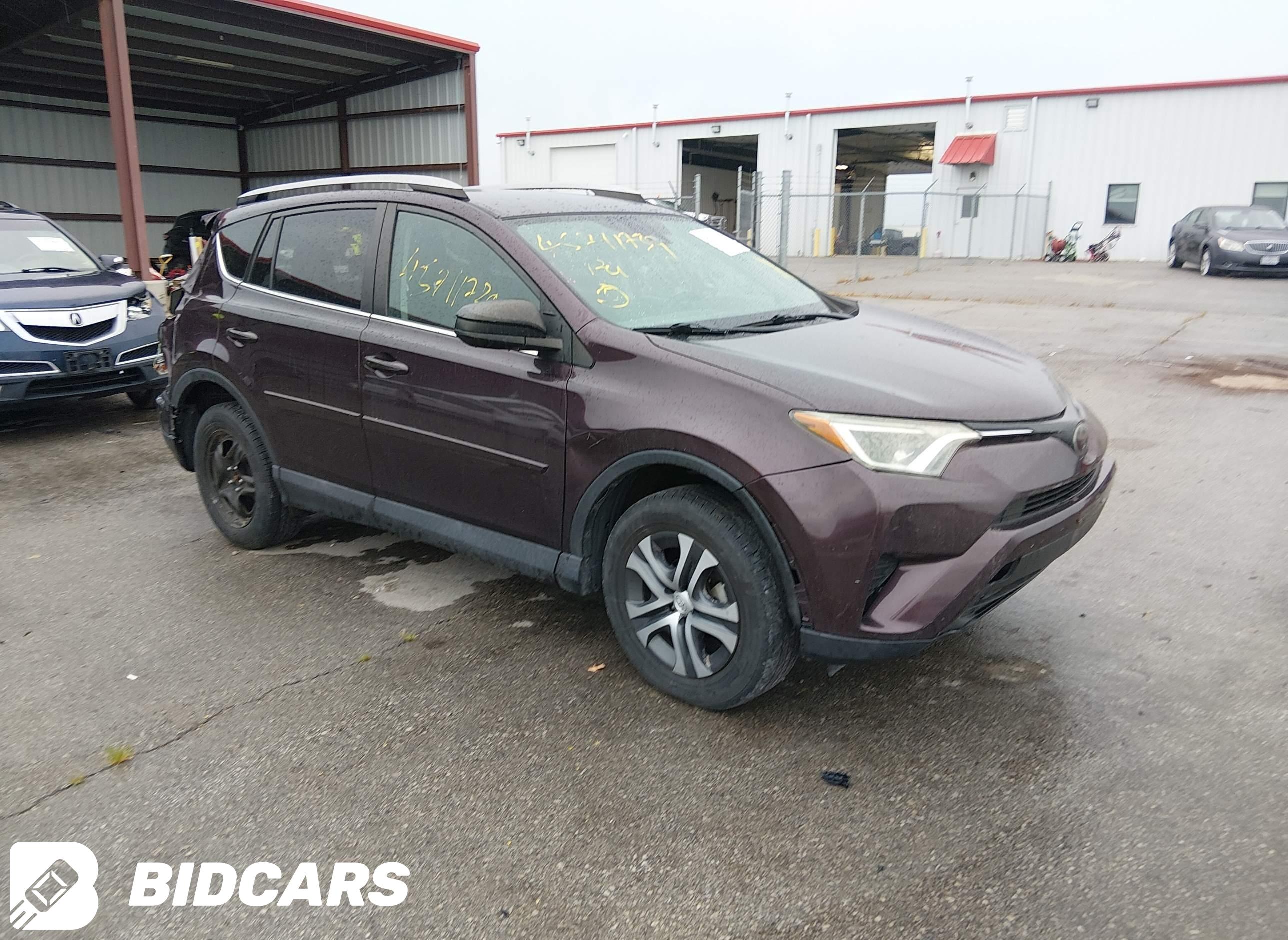 2018 Toyota RAV4, LE