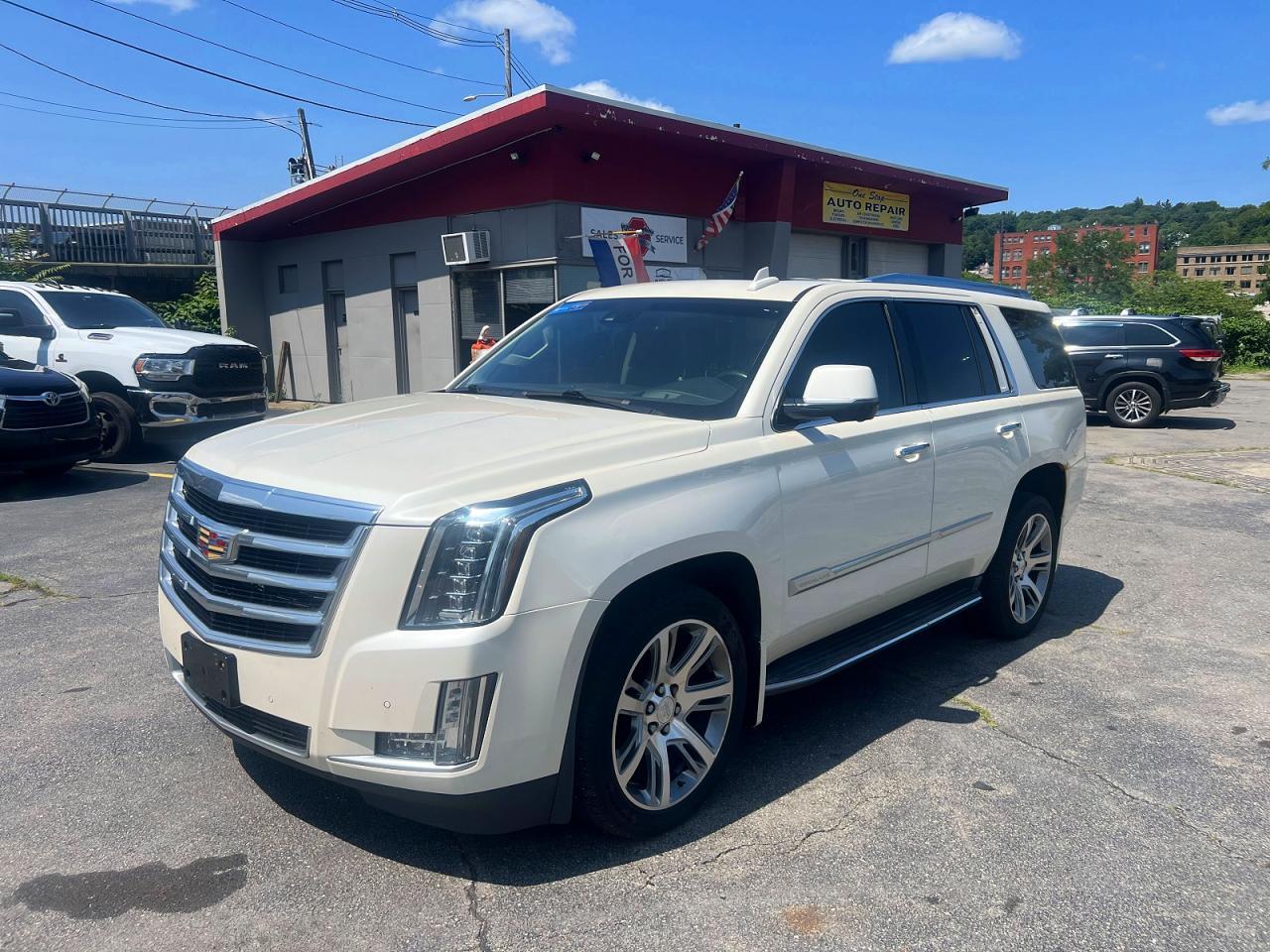 2015 Cadillac Escalade, Premium