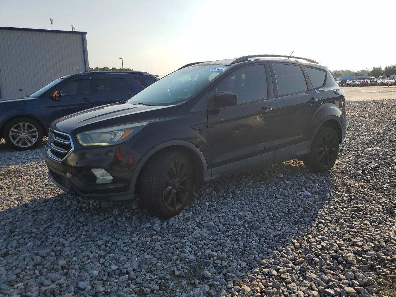 2017 Ford Escape, SE