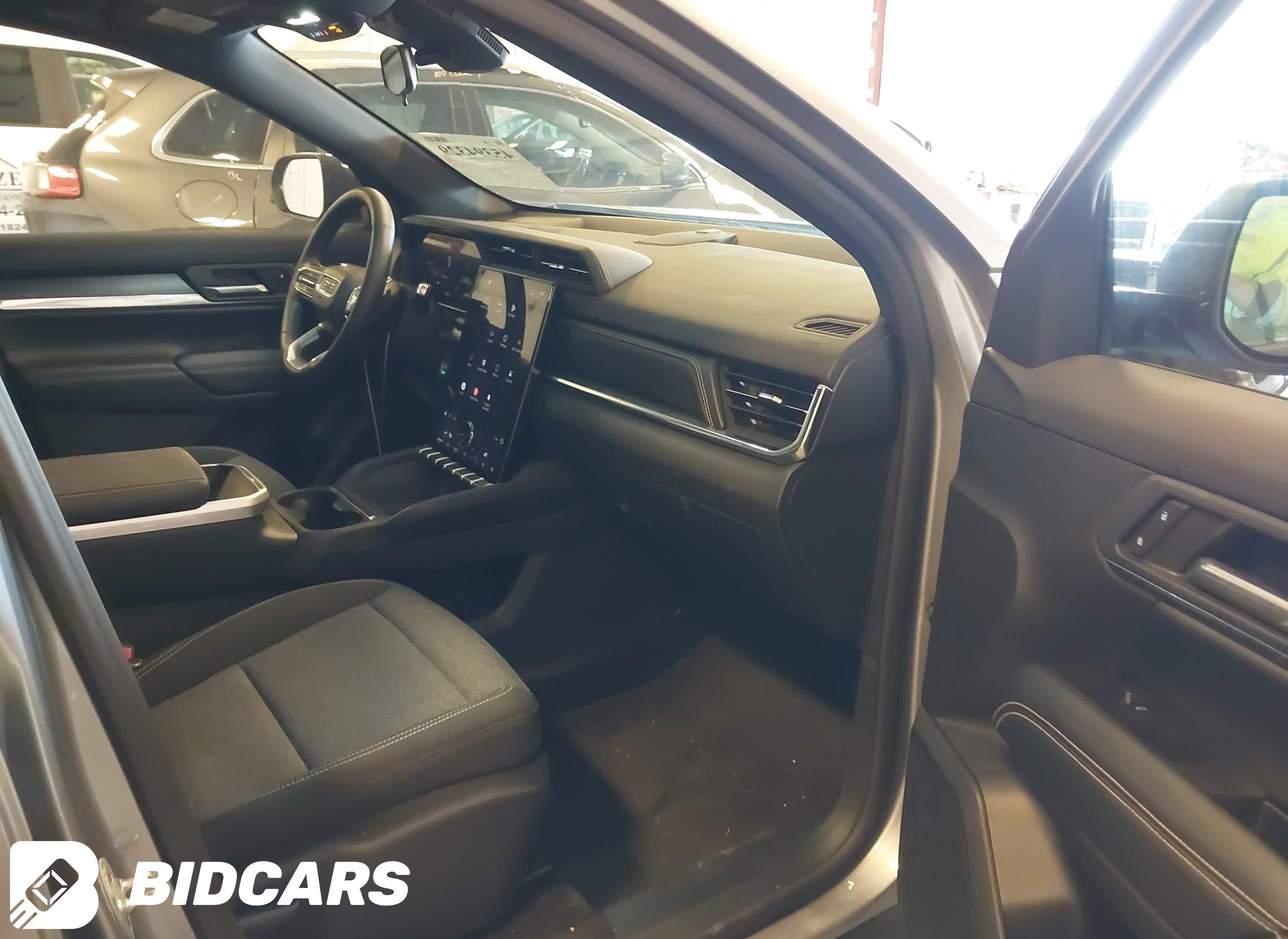 2026 GMC Terrain, Fwd Elevation