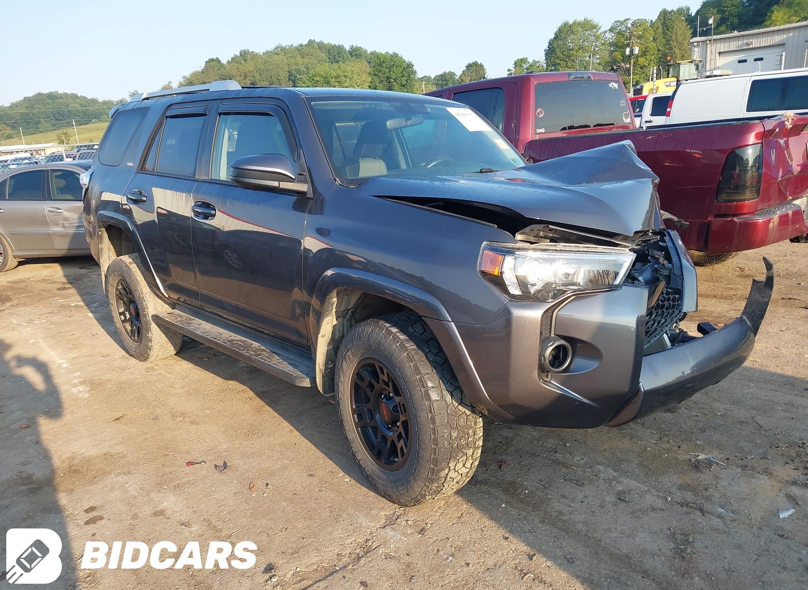 2017 Toyota 4runner, SR5