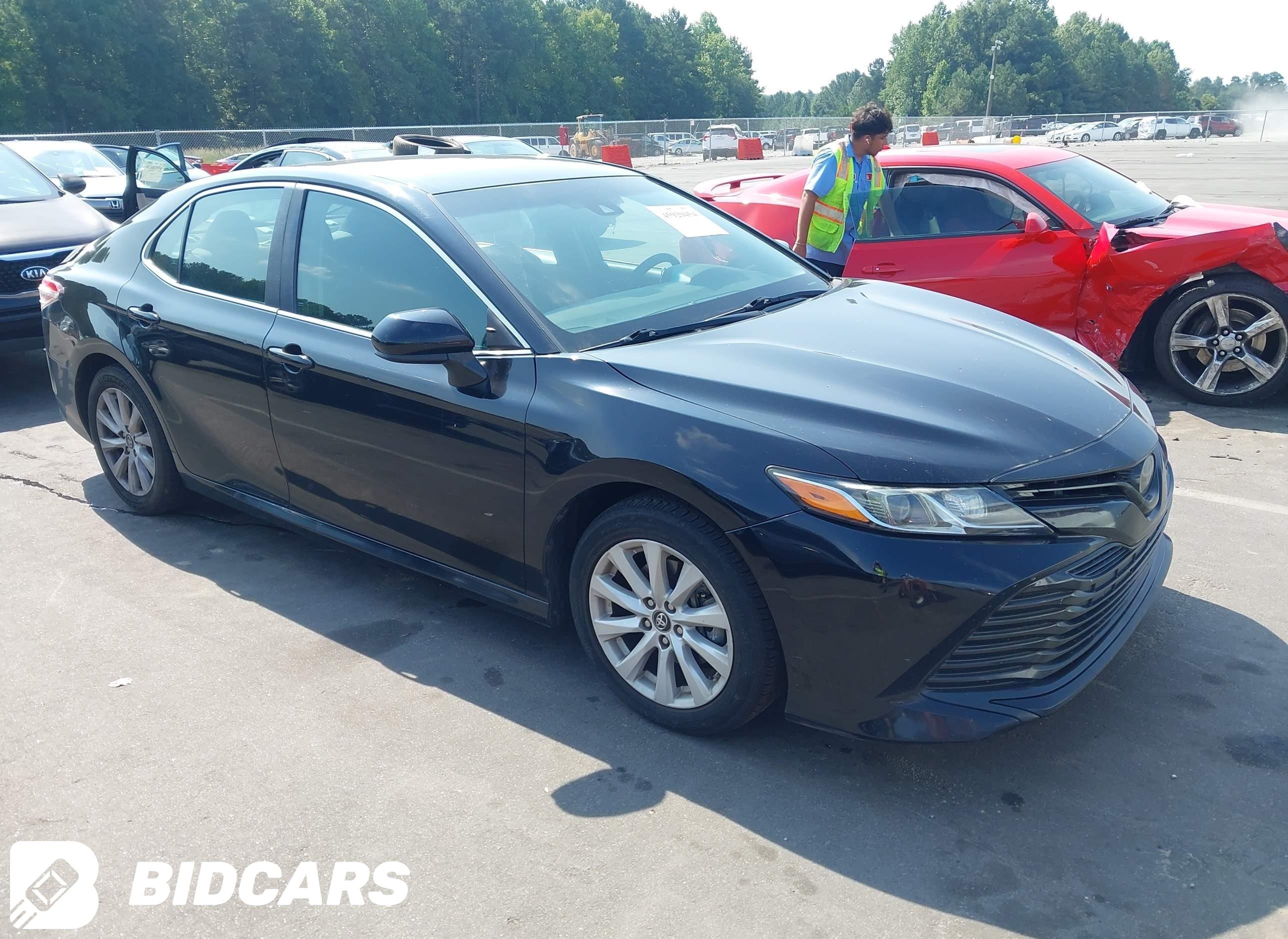2018 Toyota Camry, LE
