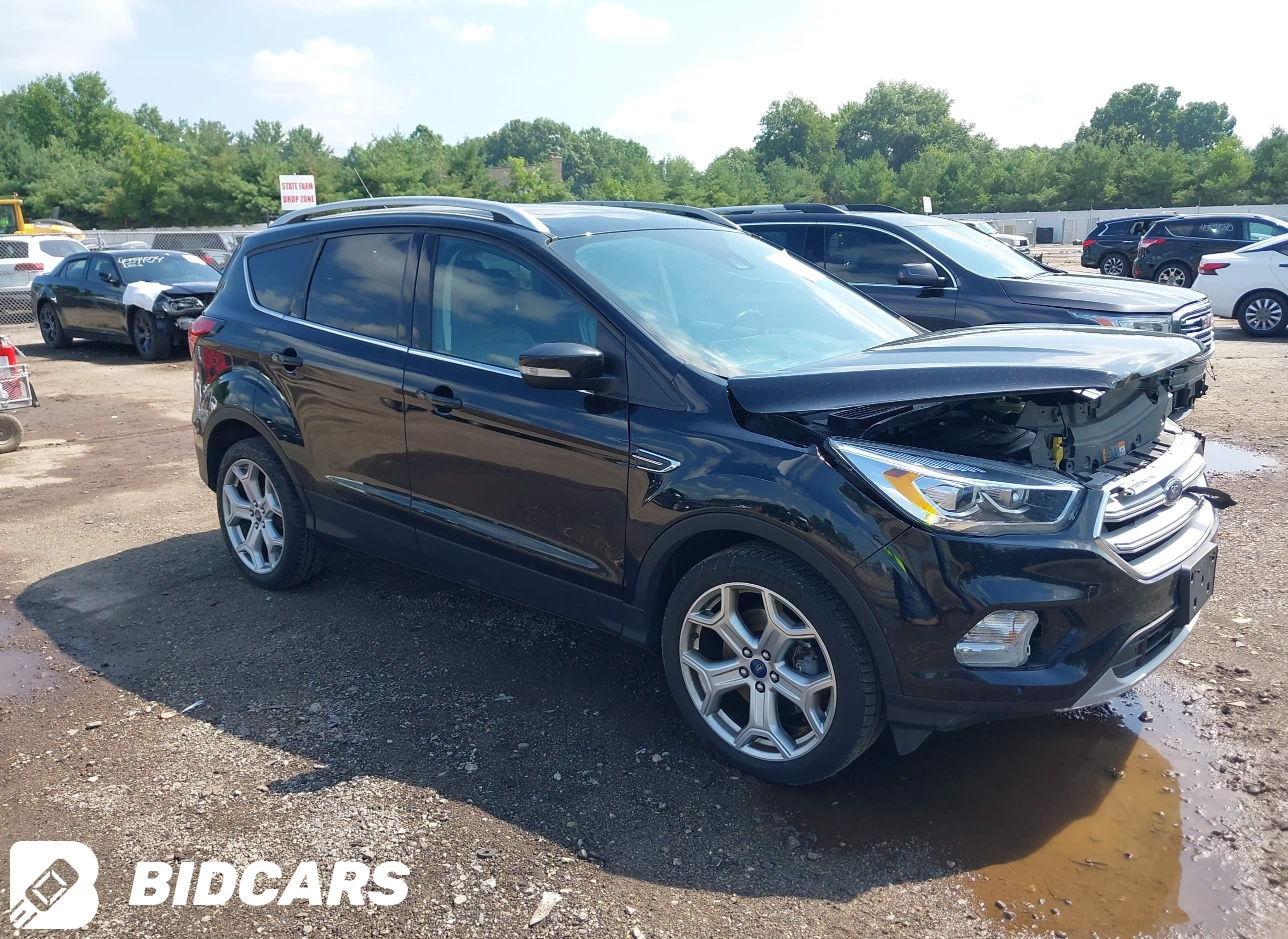 2019 Ford Escape, Titanium