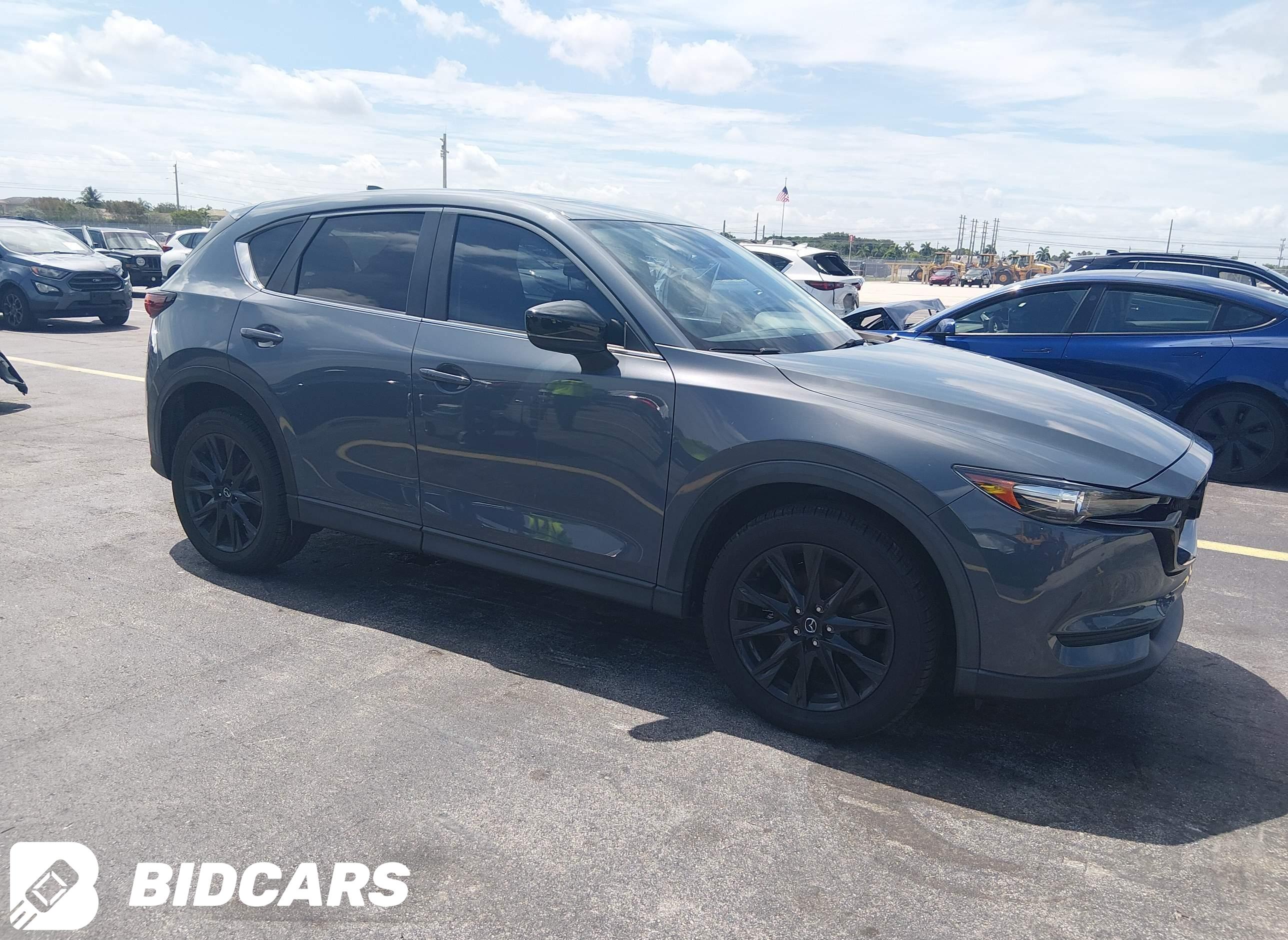 2021 Mazda CX-5, Carbon Edition
