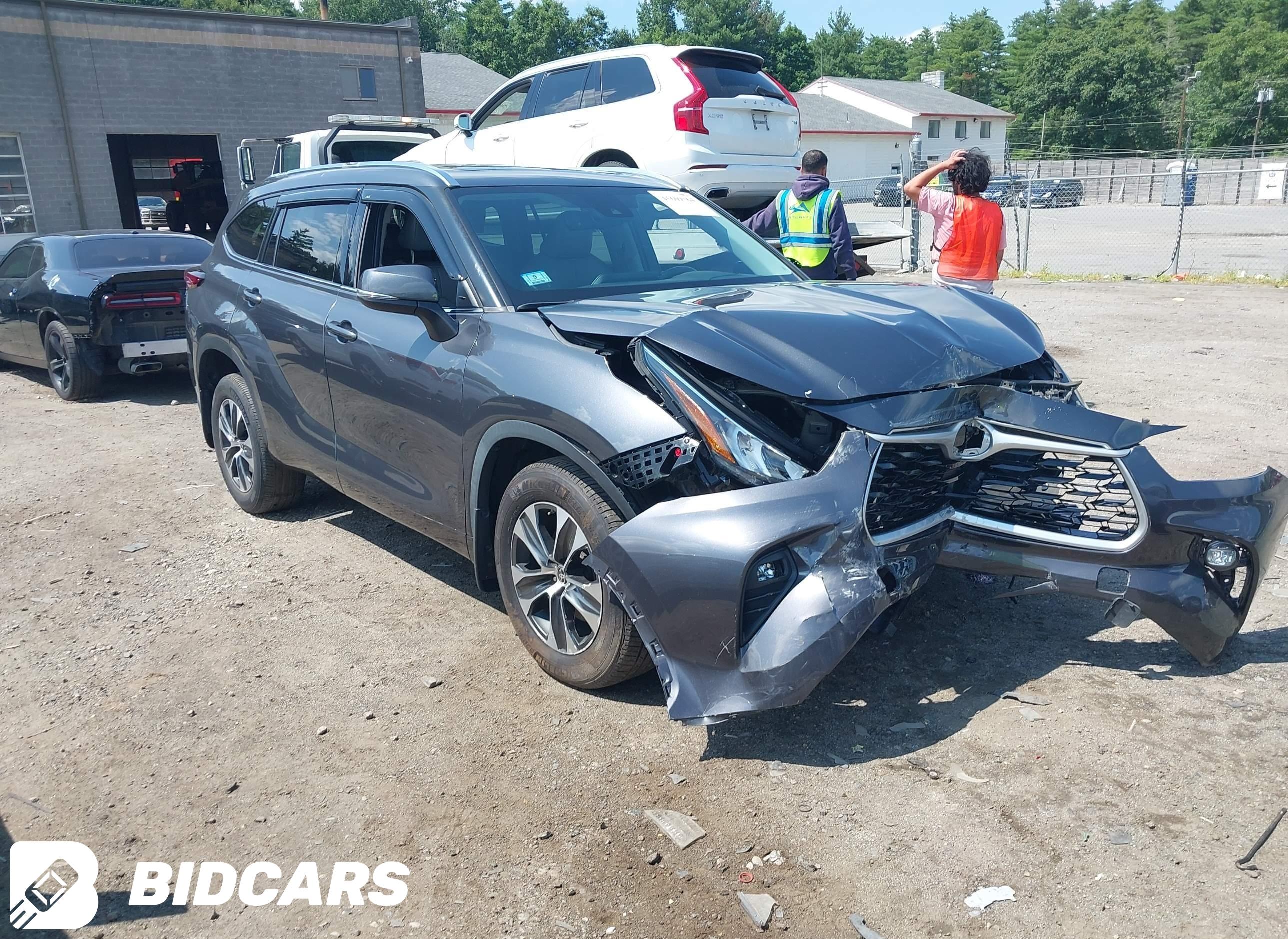 2020 Toyota Highlander, Xle