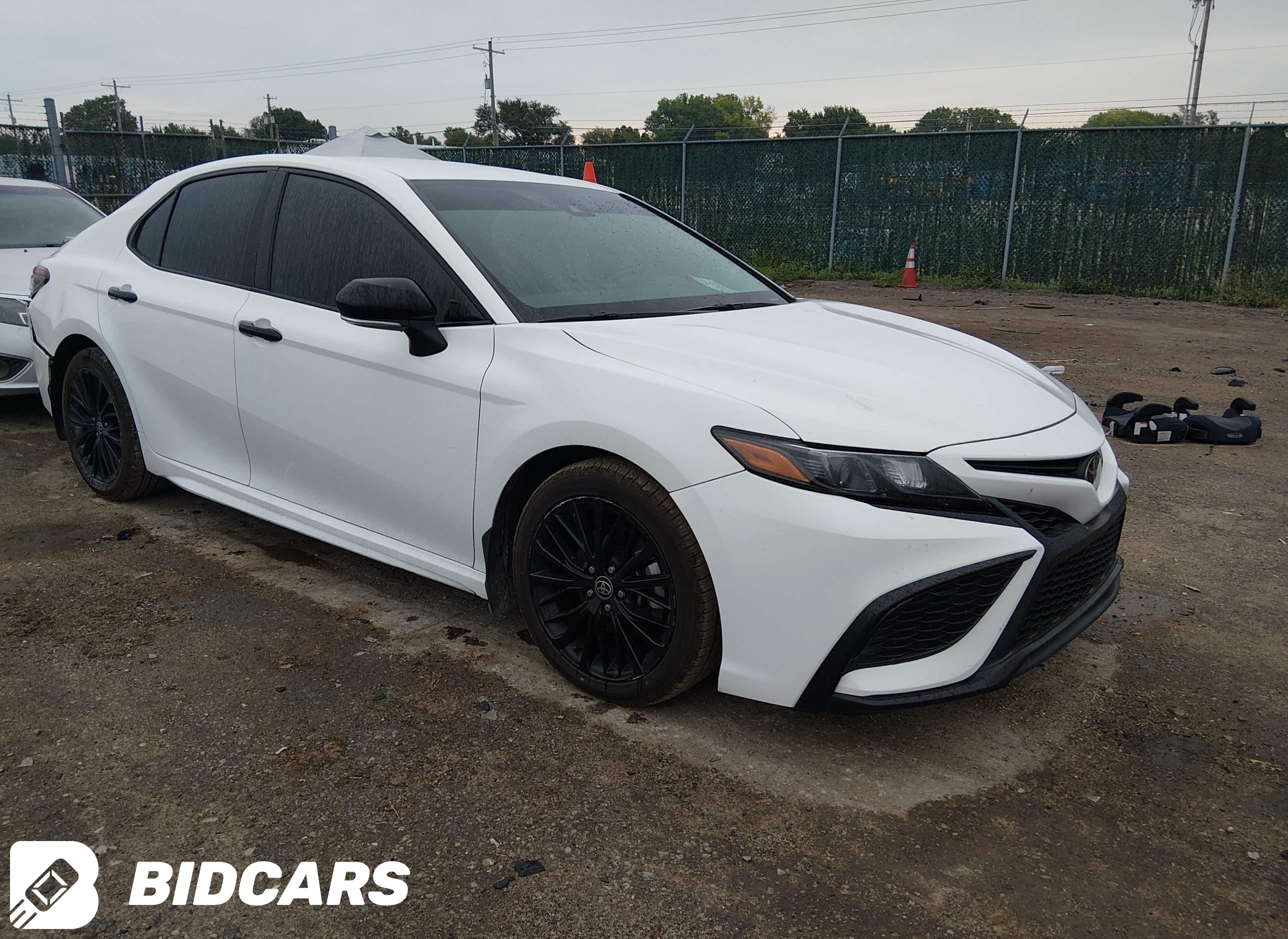 2022 Toyota Camry, Se Nightsh...