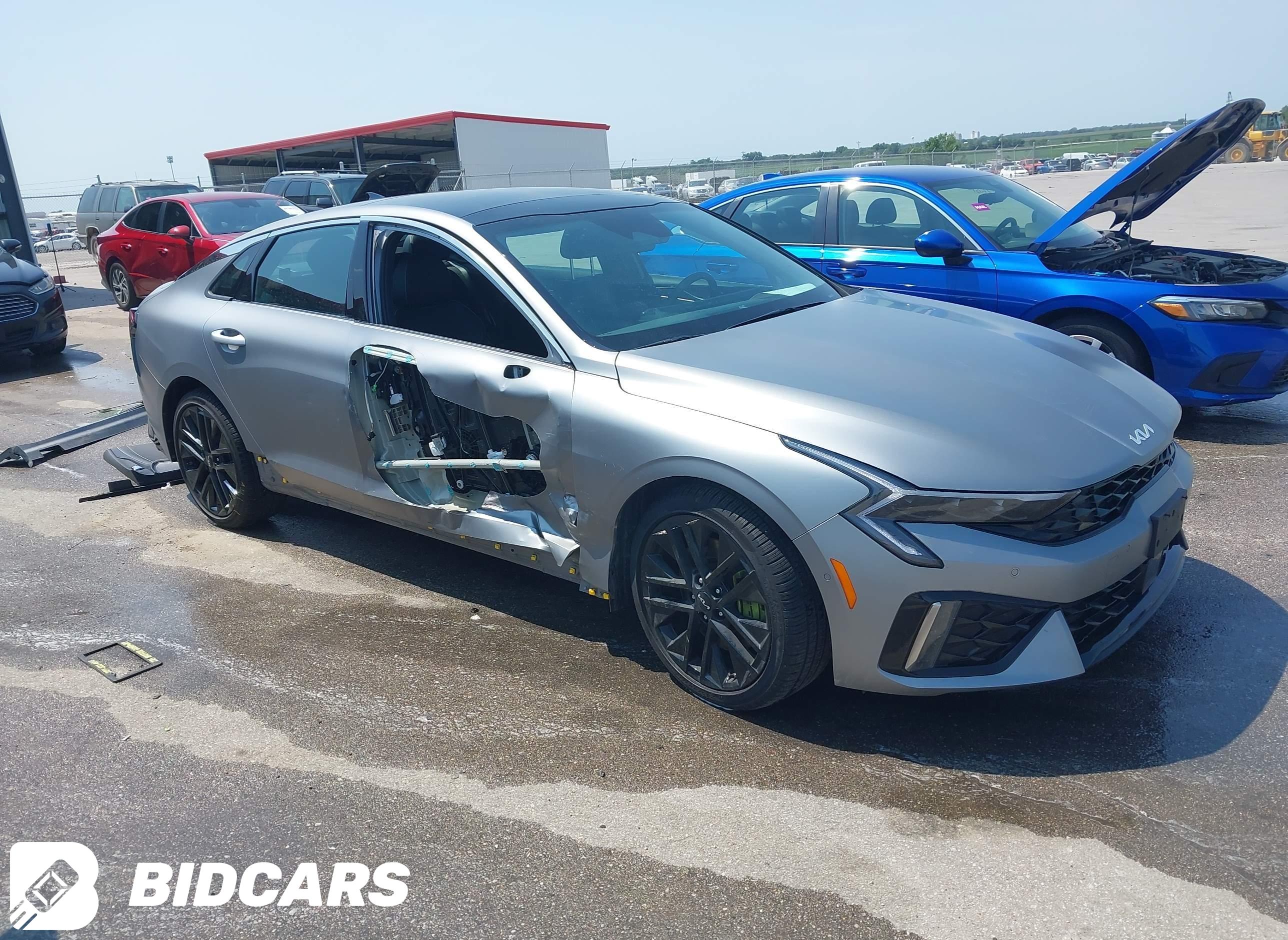 2026 KIA K5, GT