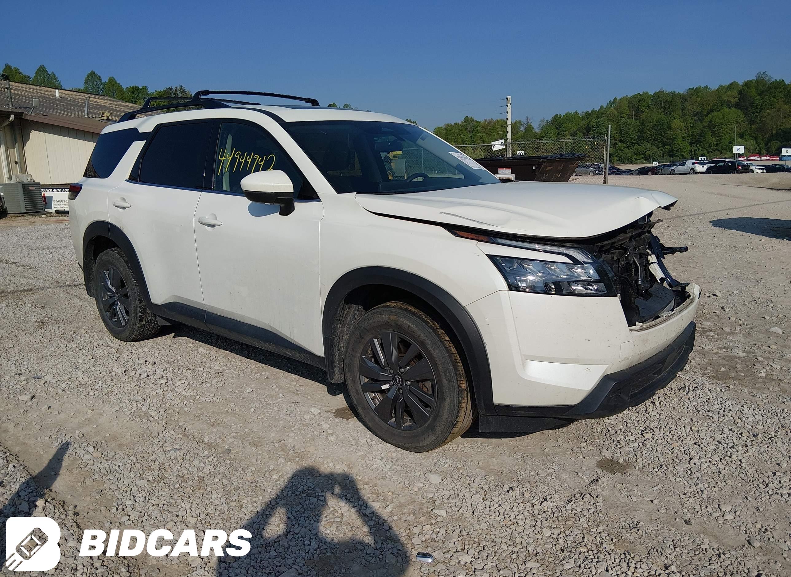 2024 Nissan Pathfinder, Sv 4Wd