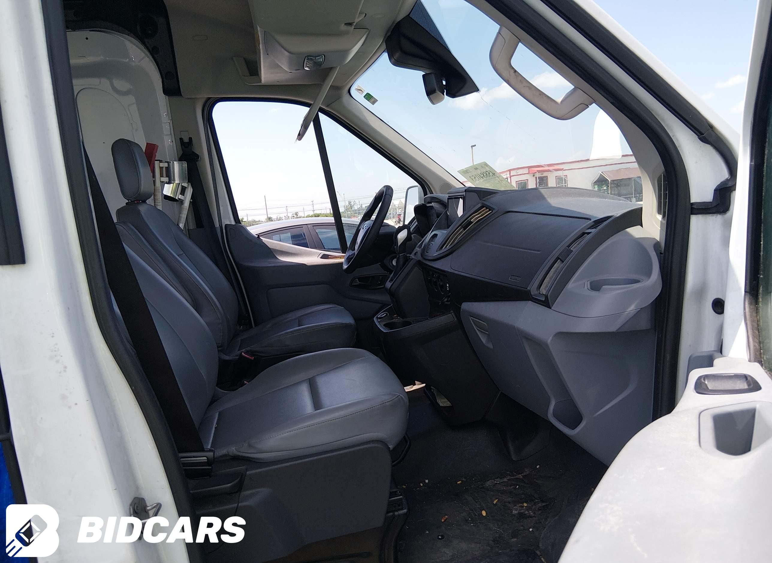 2017 Ford Transit-150