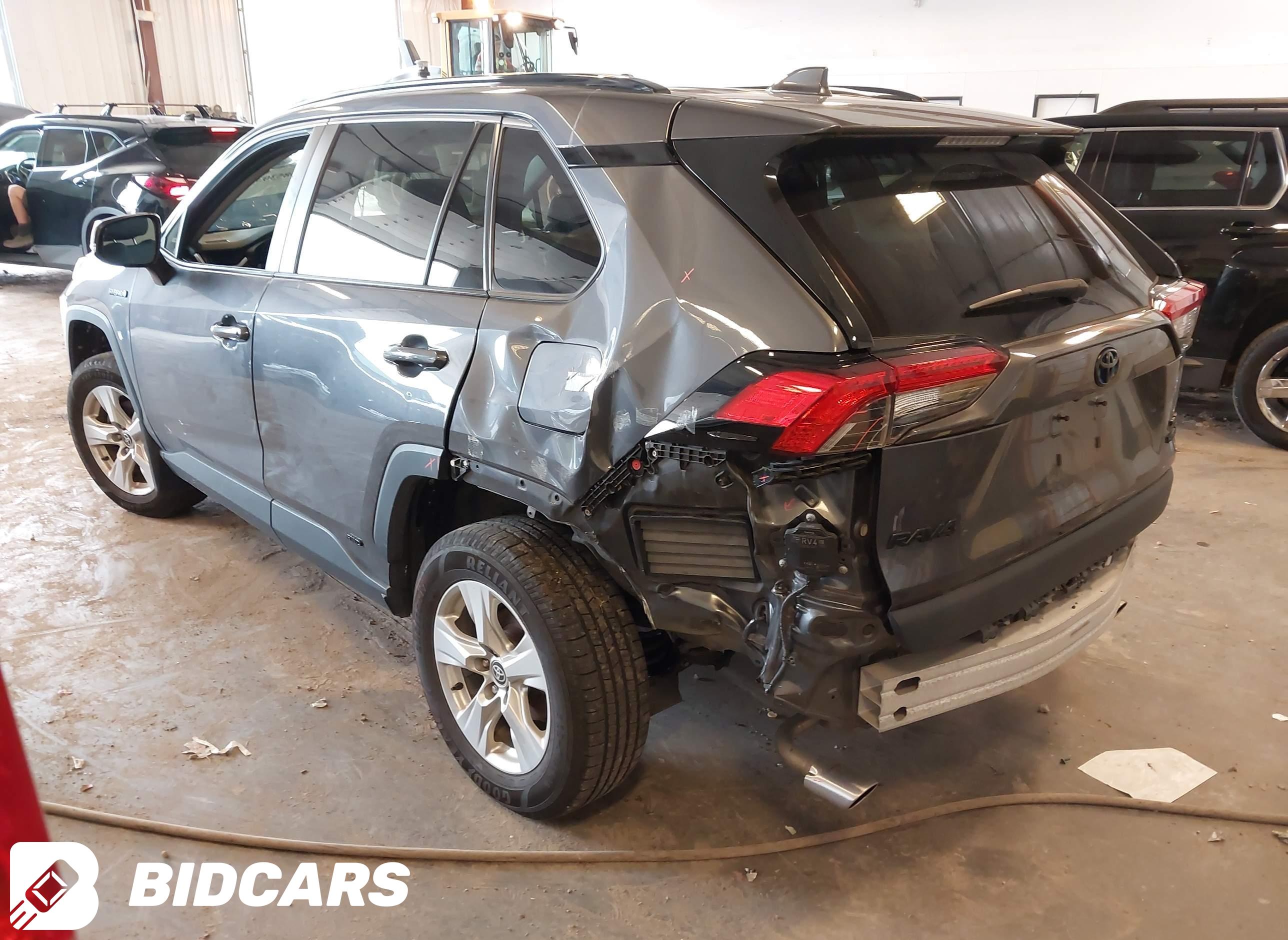 2021 Toyota RAV4, Hybrid Xle