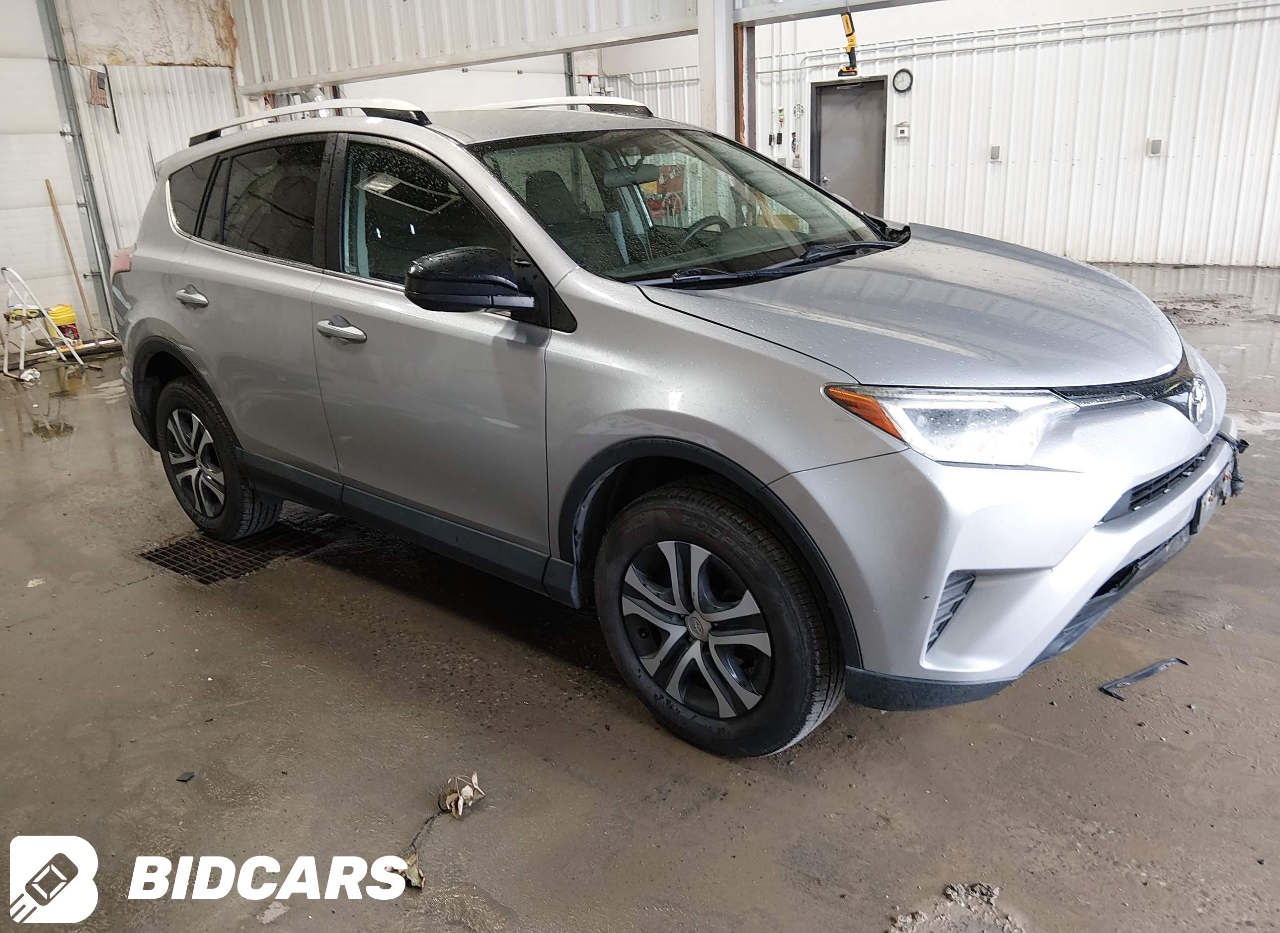 2016 Toyota RAV4, LE