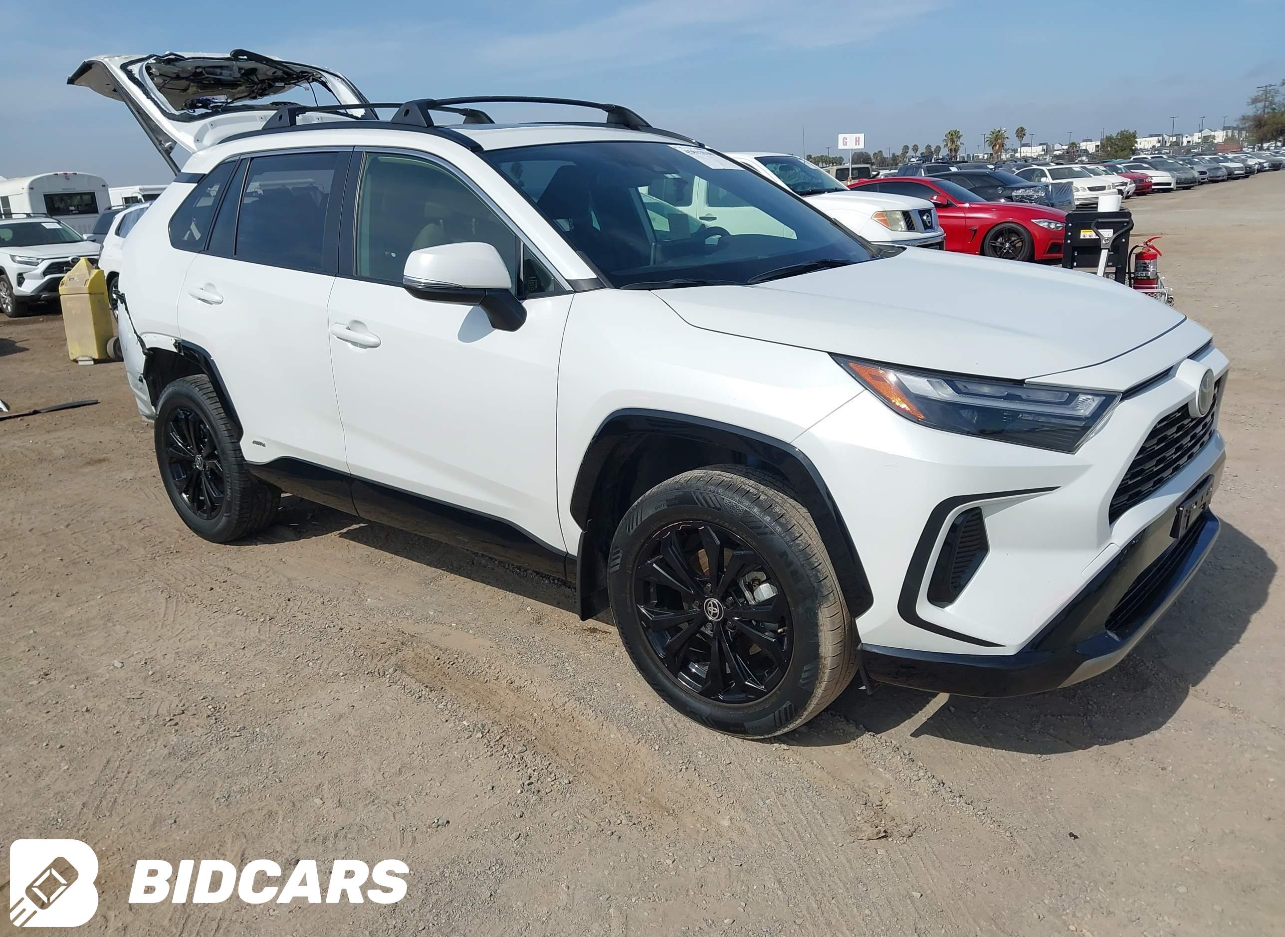 2024 Toyota RAV4, Hybrid SE