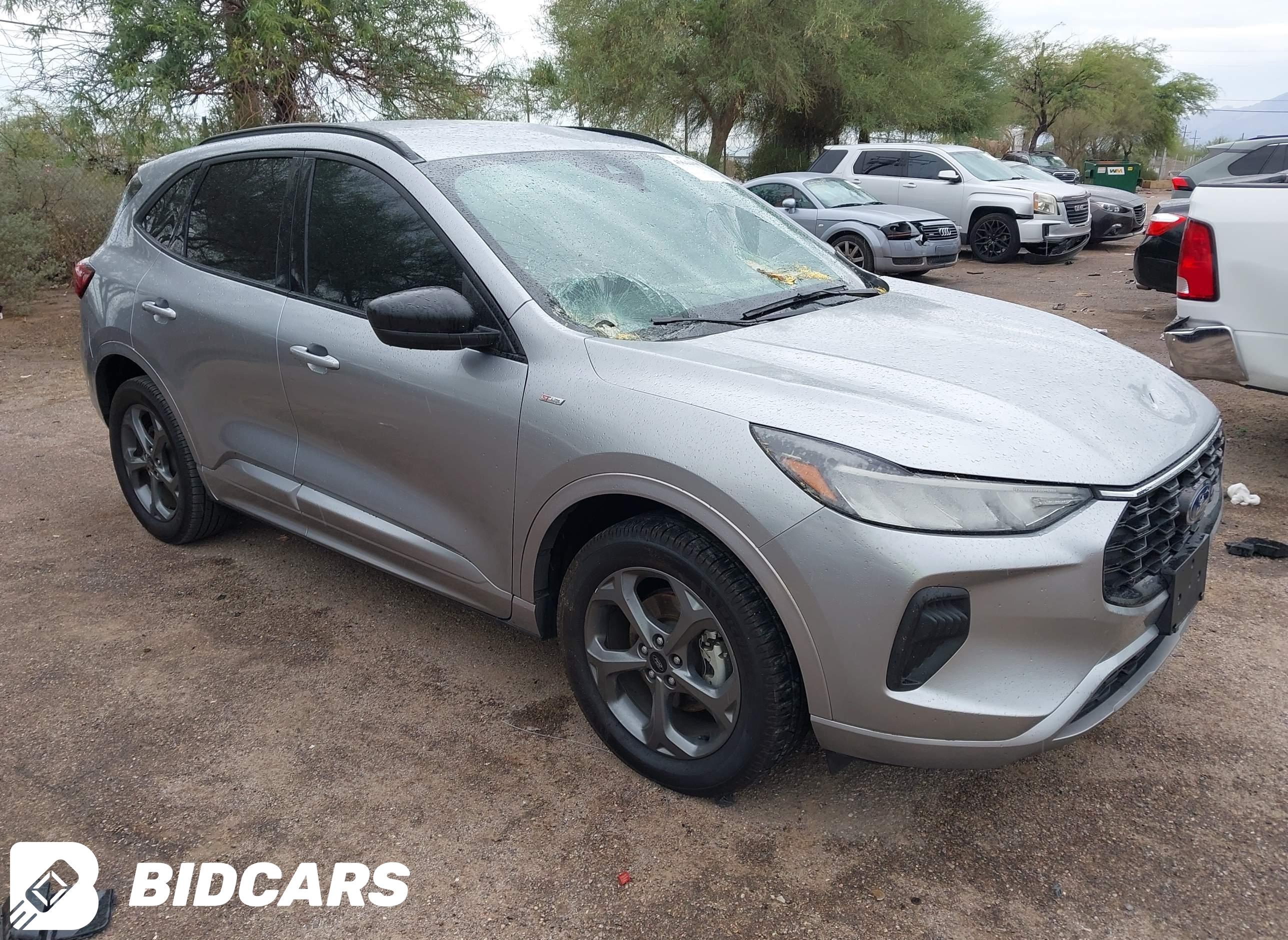 2023 Ford Escape, St-Line