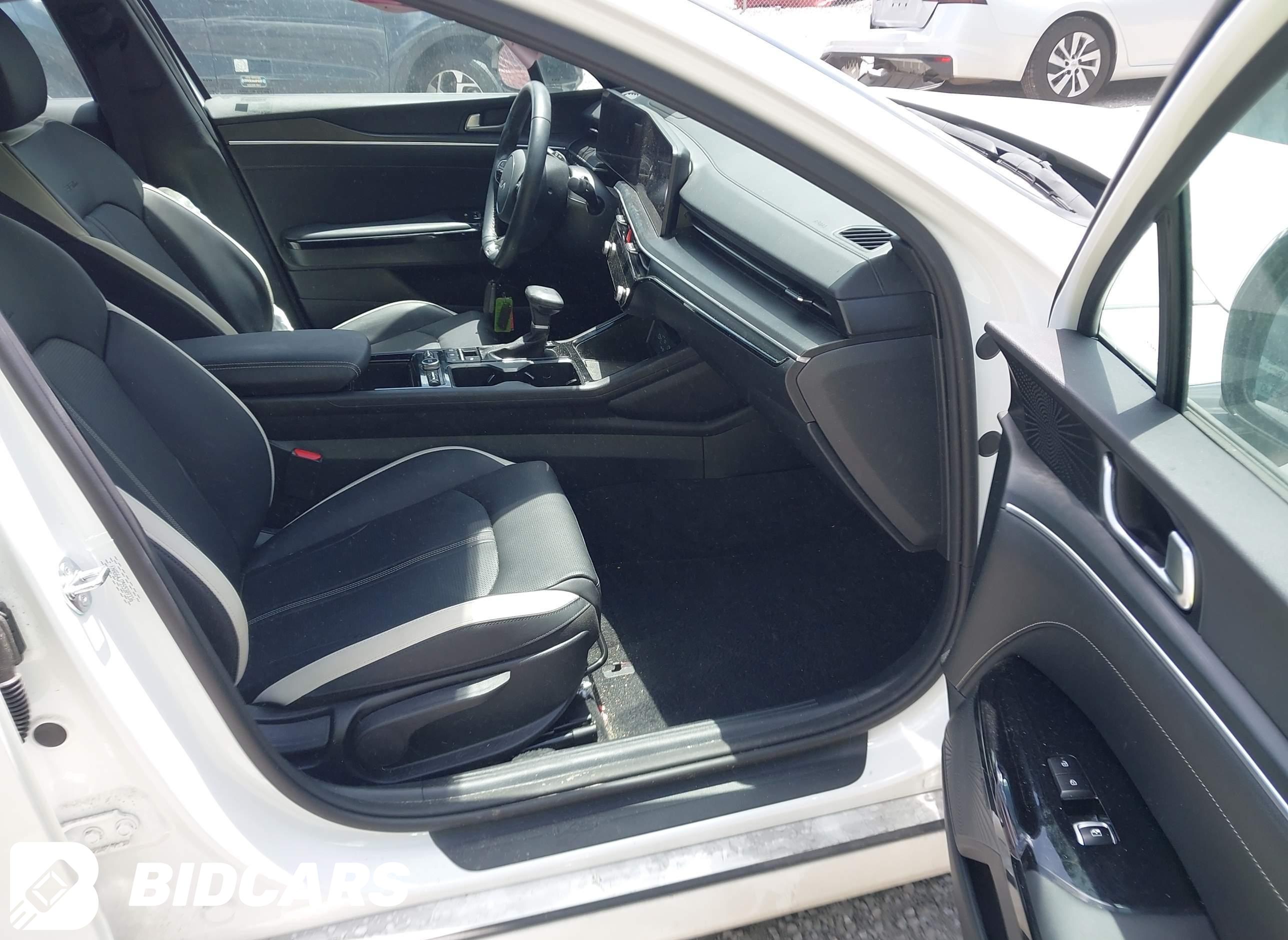 2025 KIA K5, Gt-Line