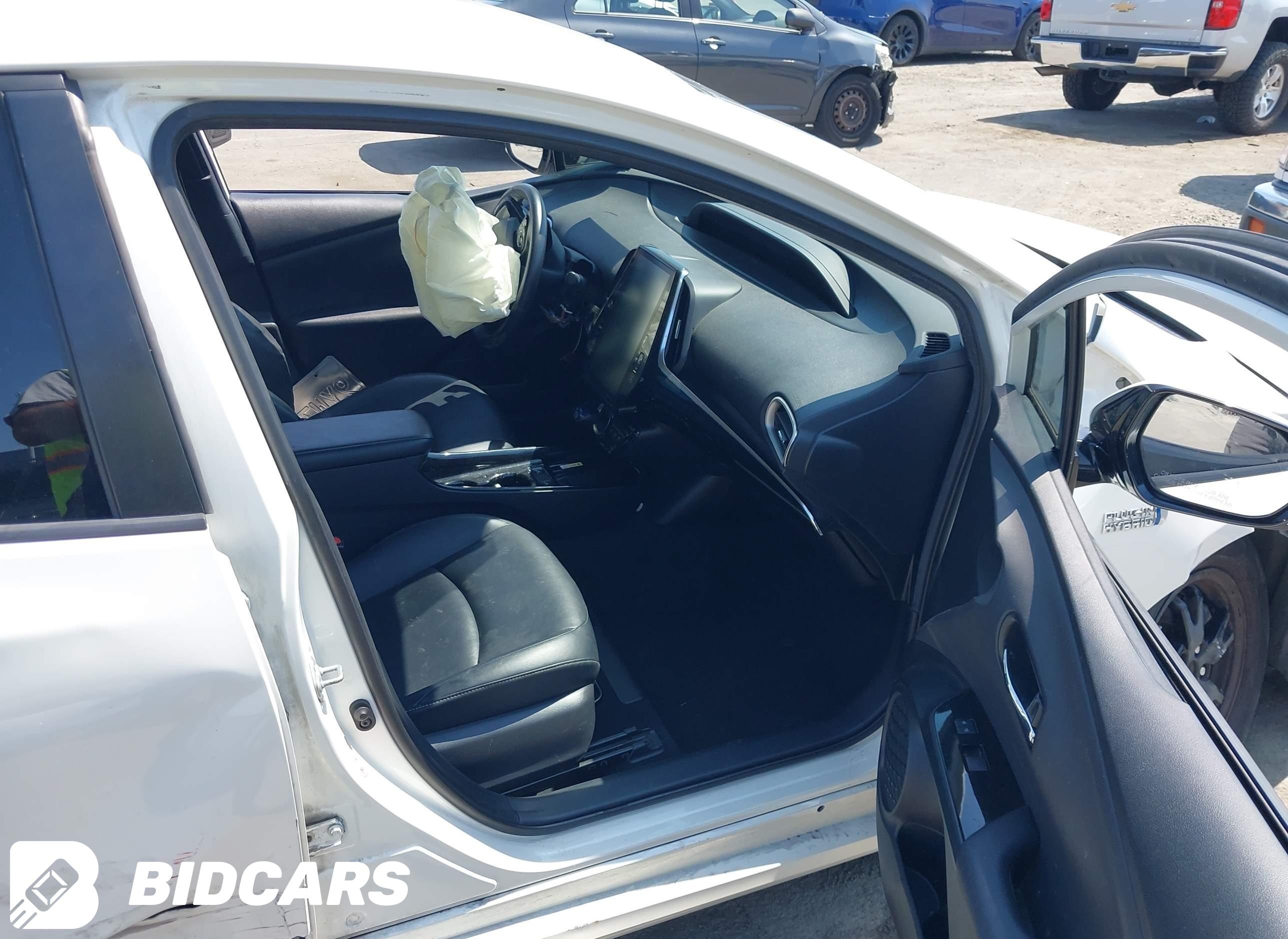 2020 Toyota Prius, Prime Xle