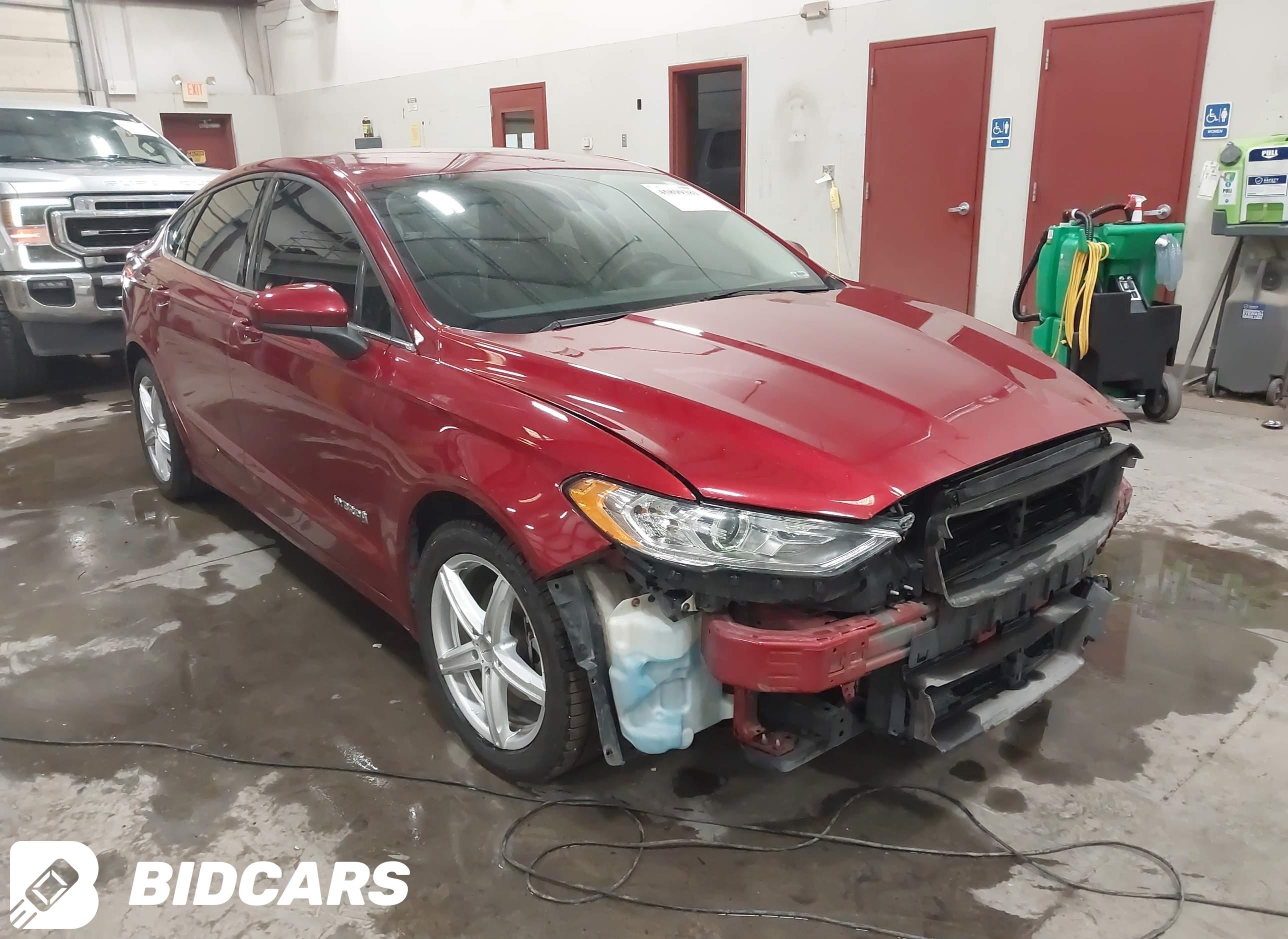 2019 Ford Fusion, Hybrid SE