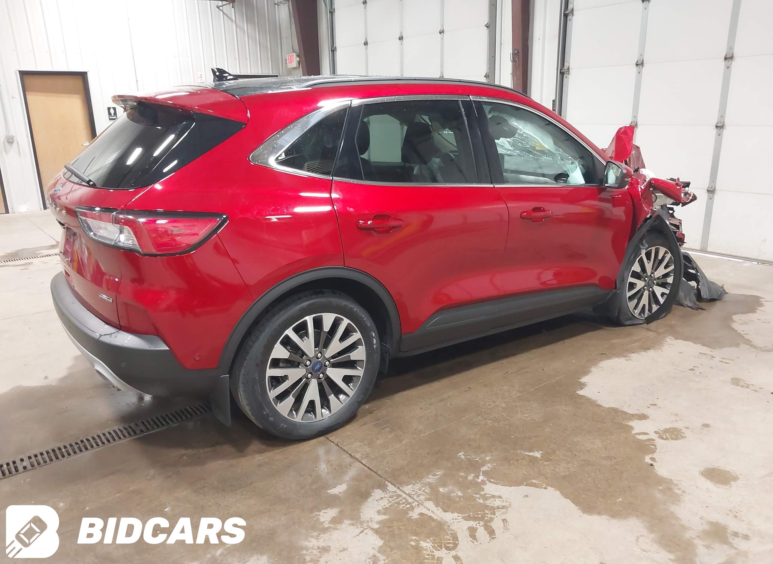 2020 Ford Escape, Titanium Hy...