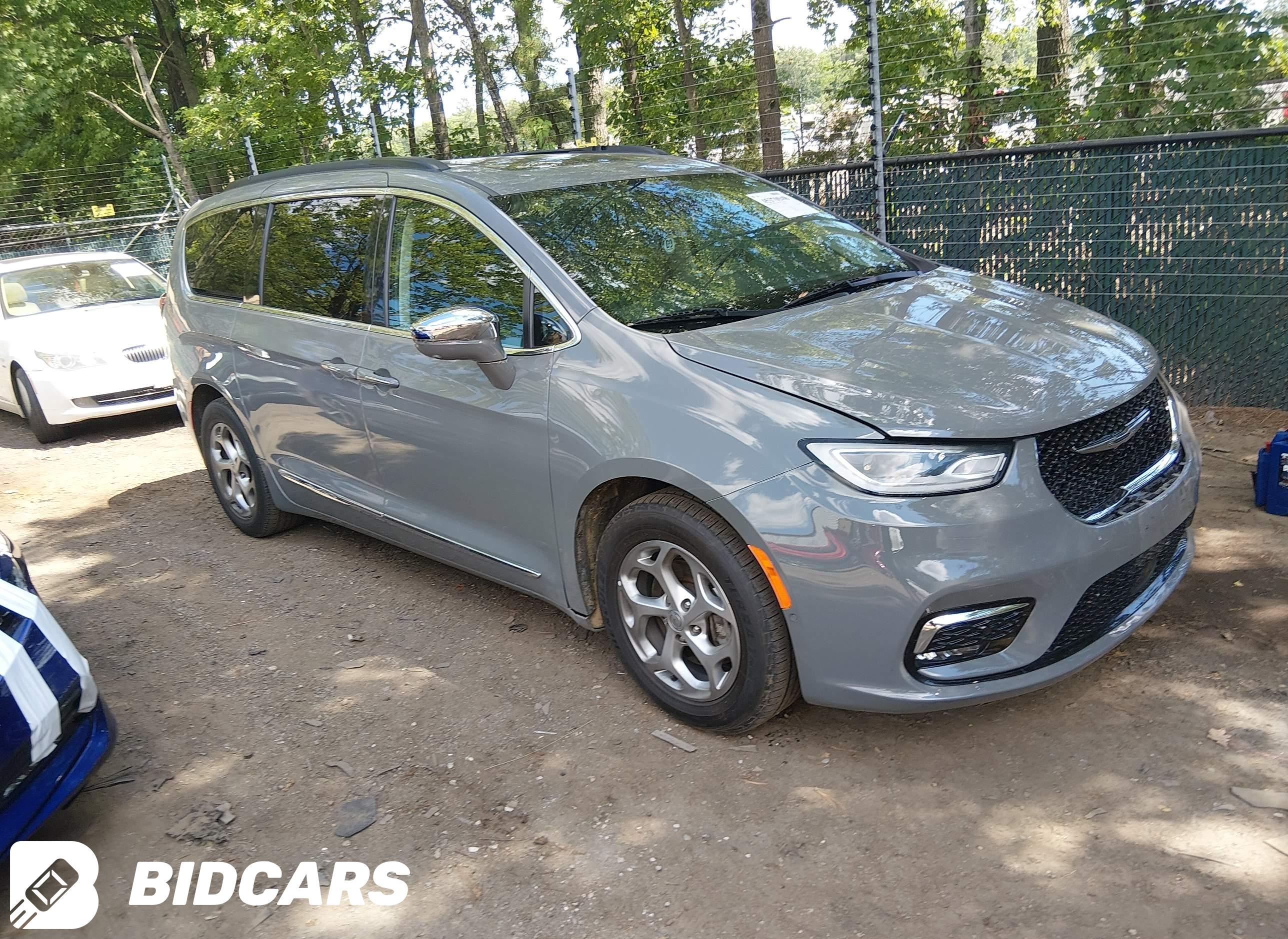 2022 Chrysler Pacifica, Limited