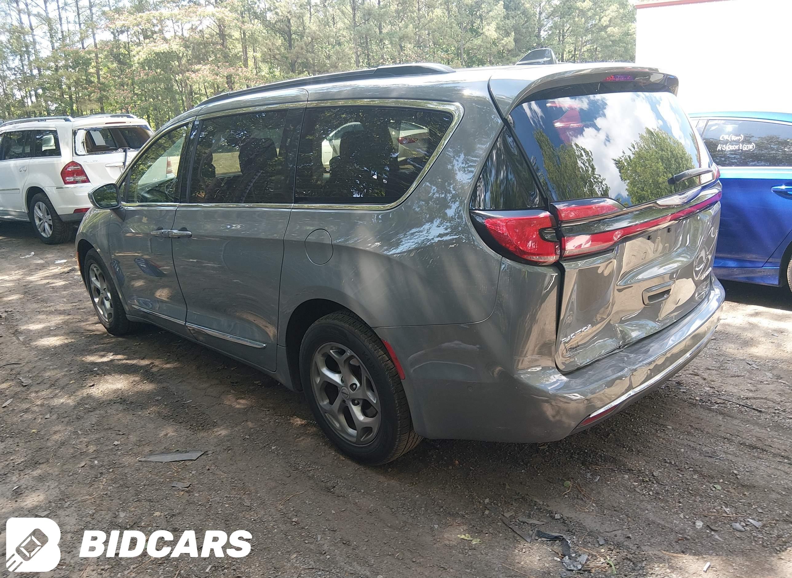 2022 Chrysler Pacifica, Limited
