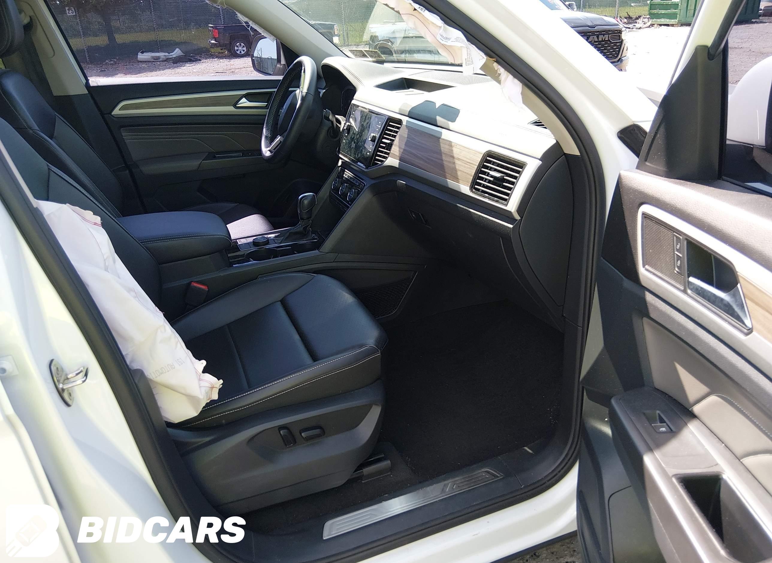 2022 Volkswagen Atlas, 2.0T Sel