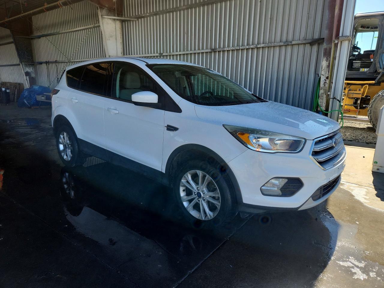 2017 Ford Escape, SE