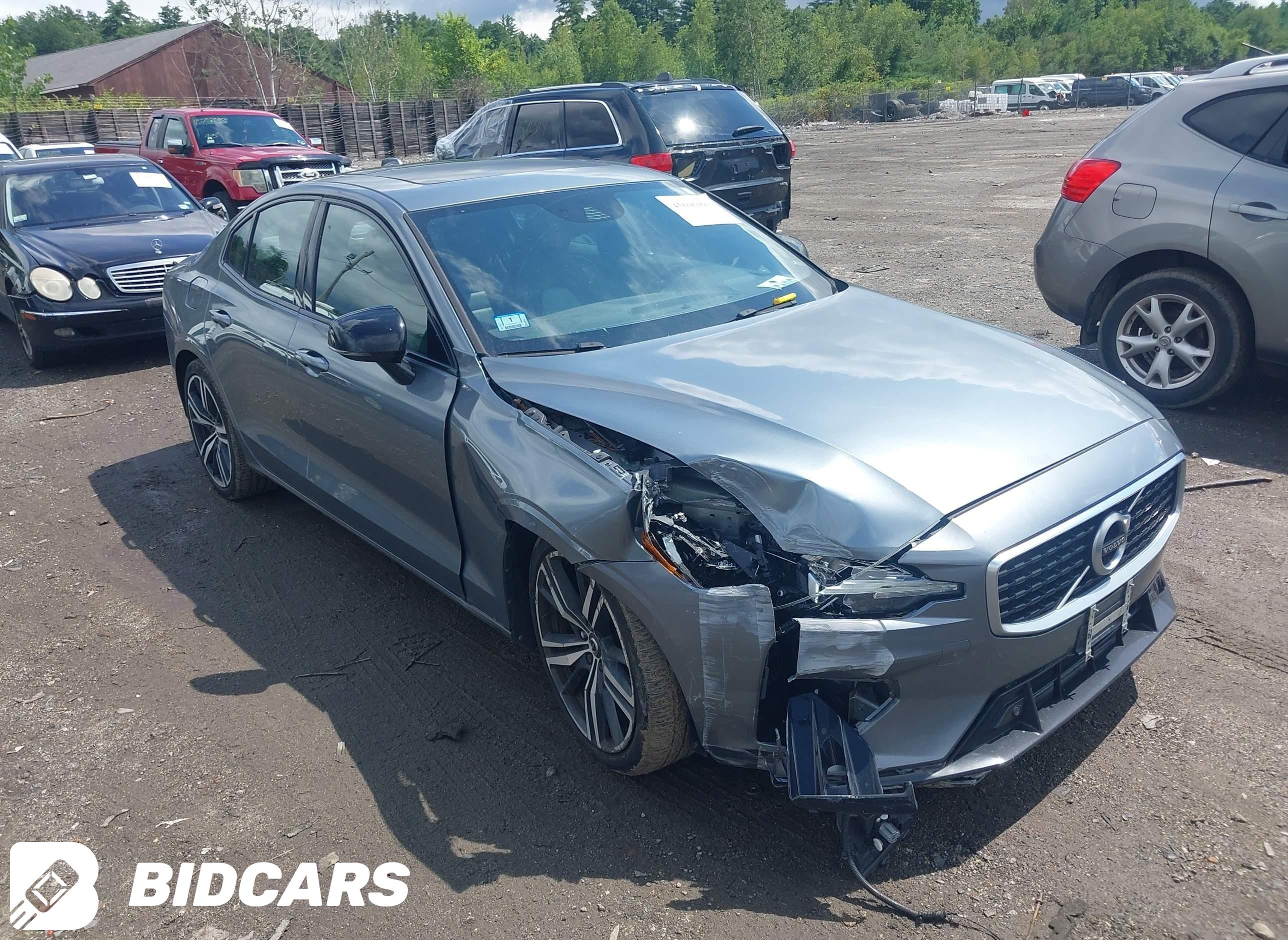 2020 Volvo S60, T6 R-Design