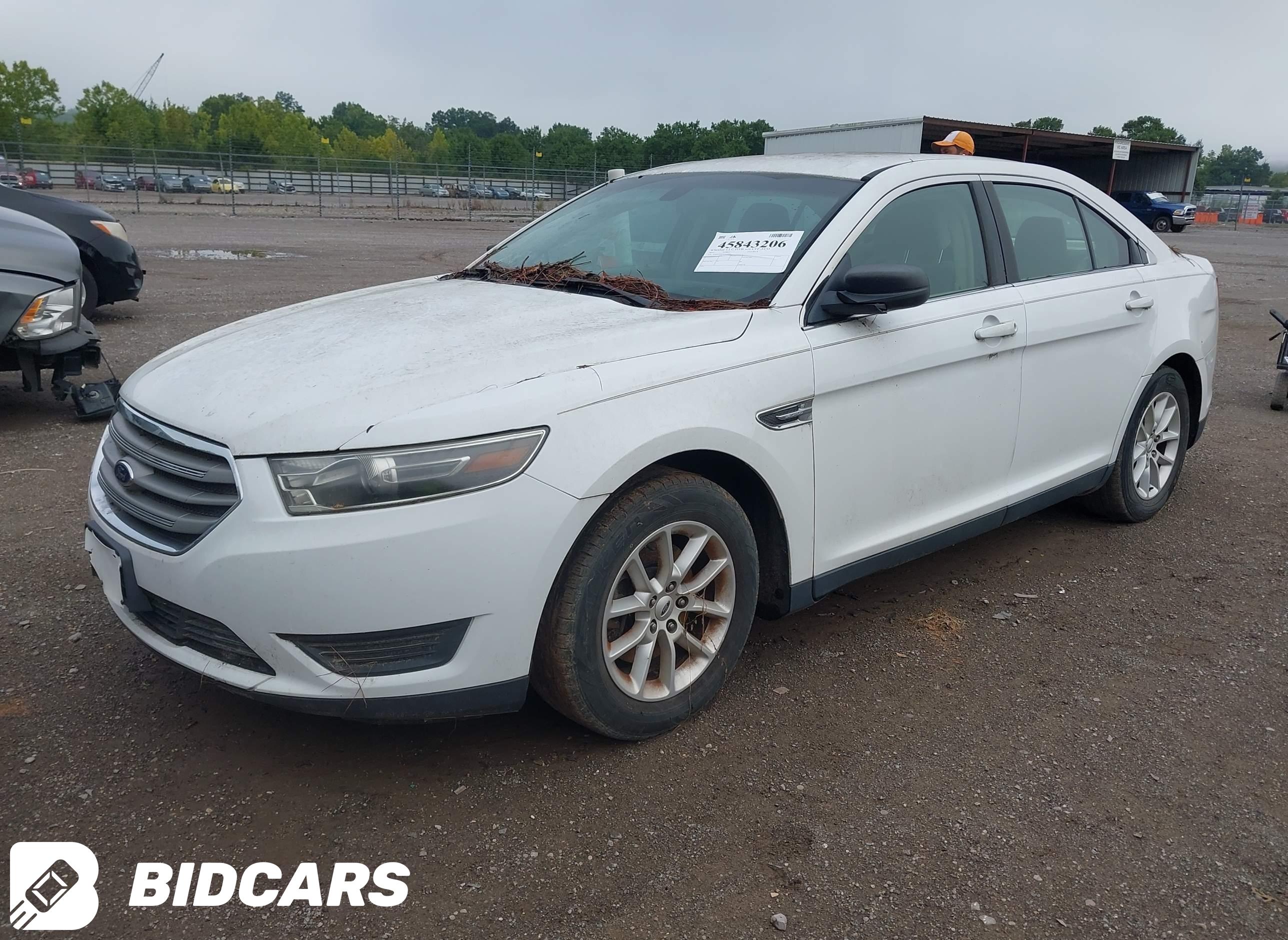 2015 Ford Taurus, SE