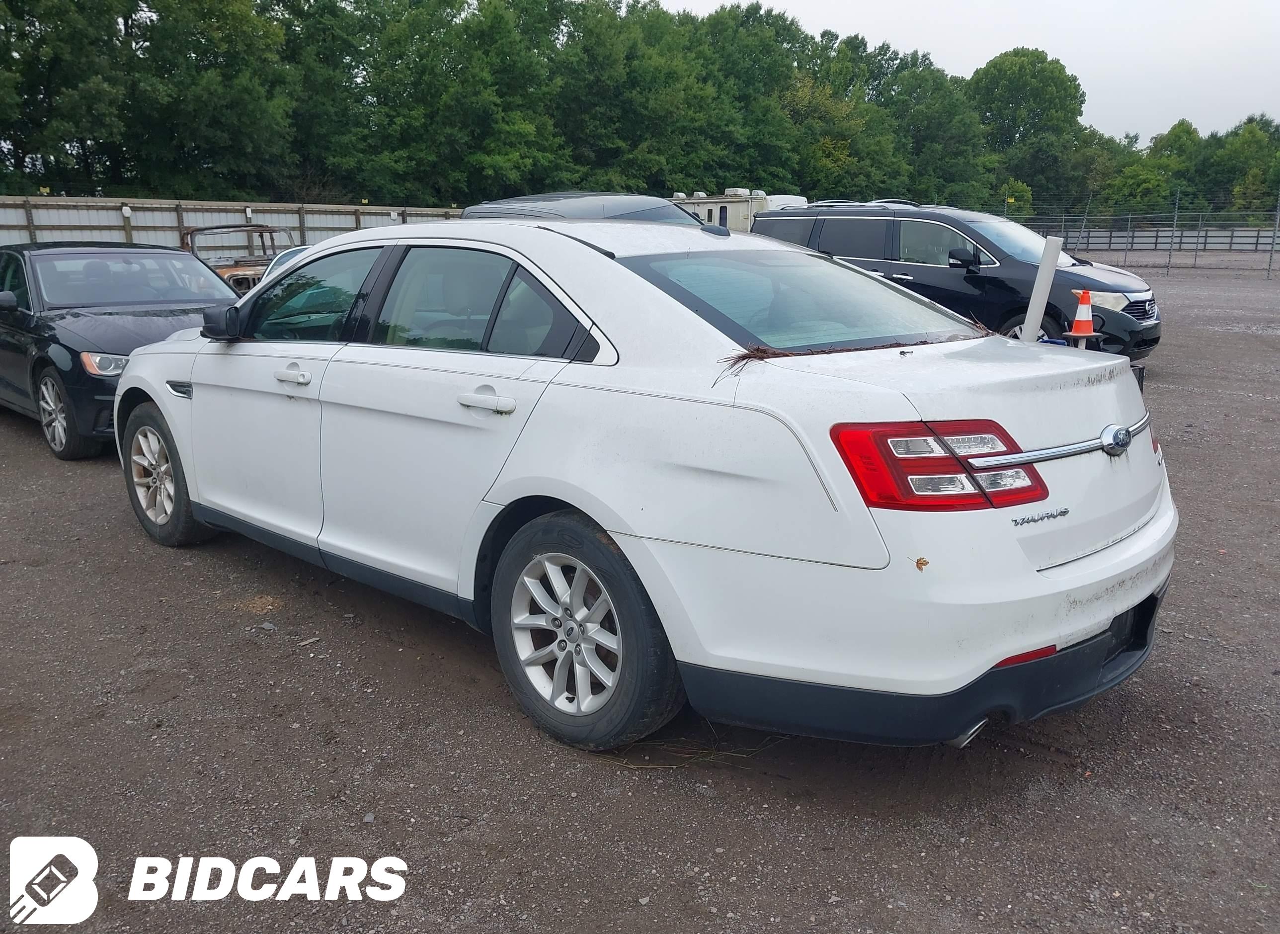2015 Ford Taurus, SE