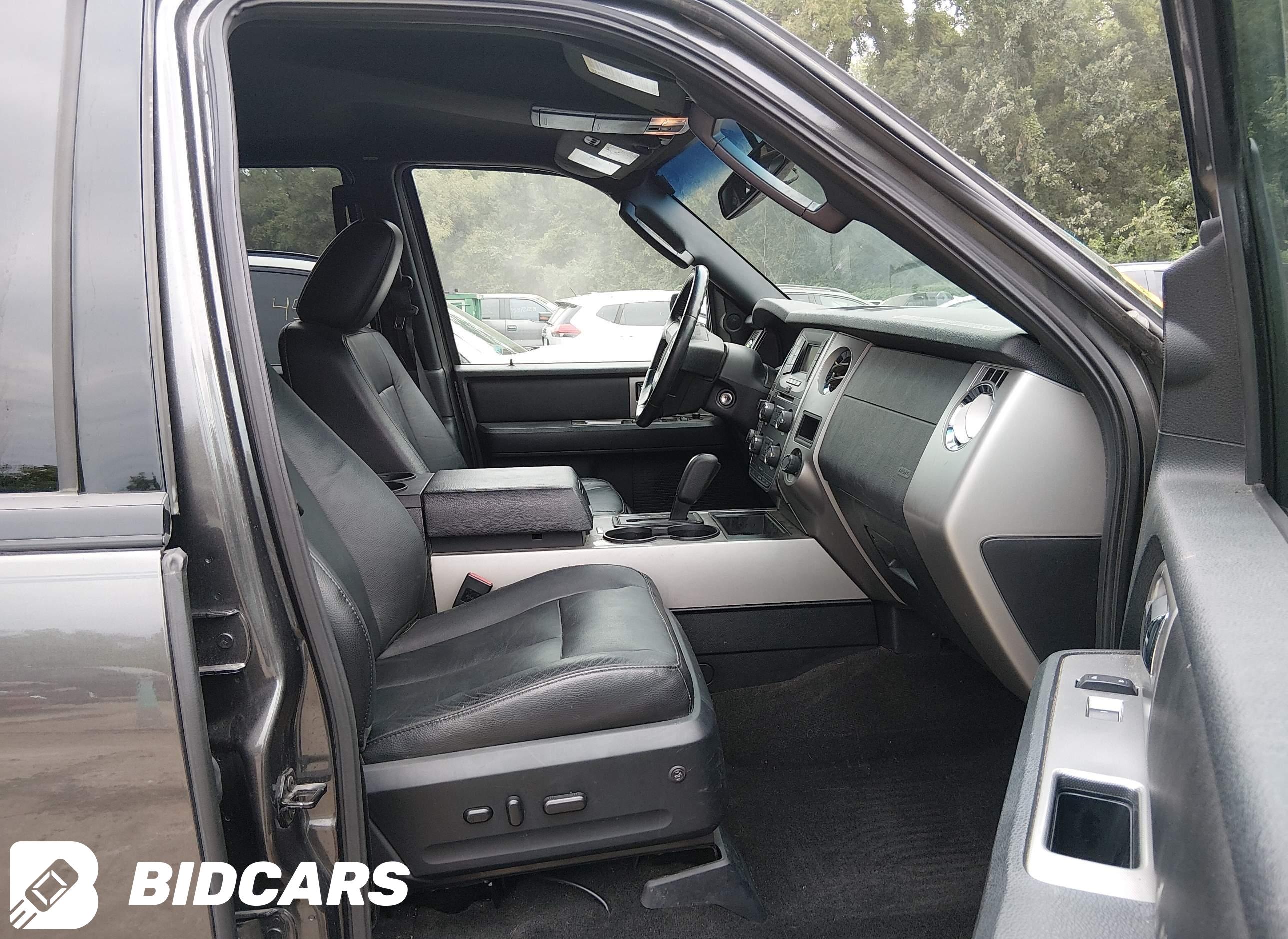 2016 Ford Expedition, Xlt