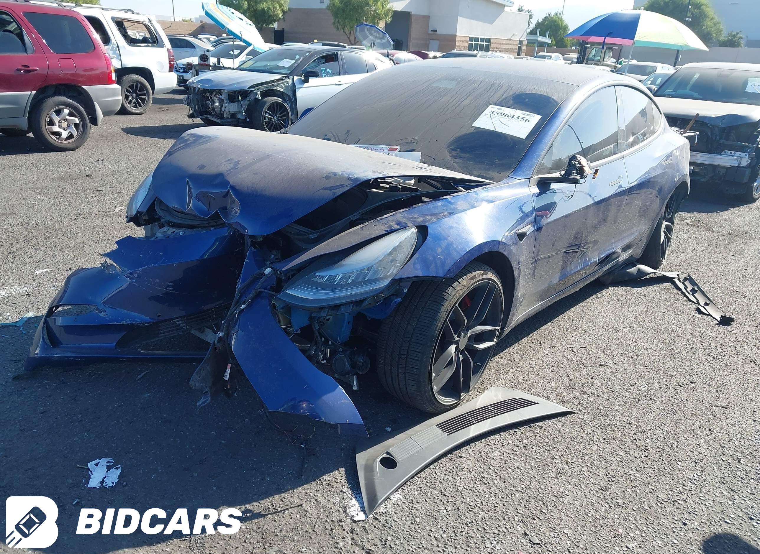 2020 Tesla Model 3, Performan...