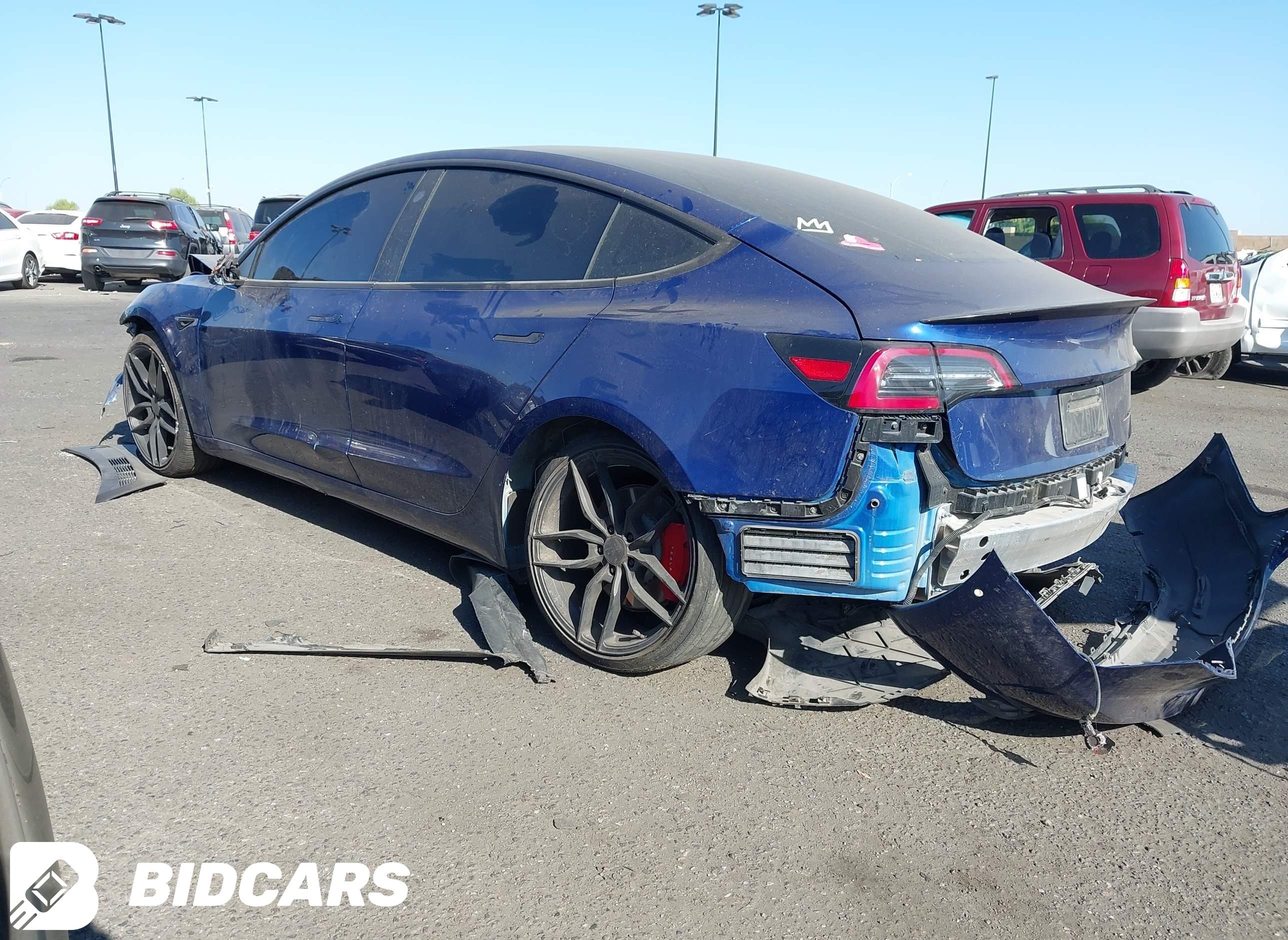 2020 Tesla Model 3, Performan...