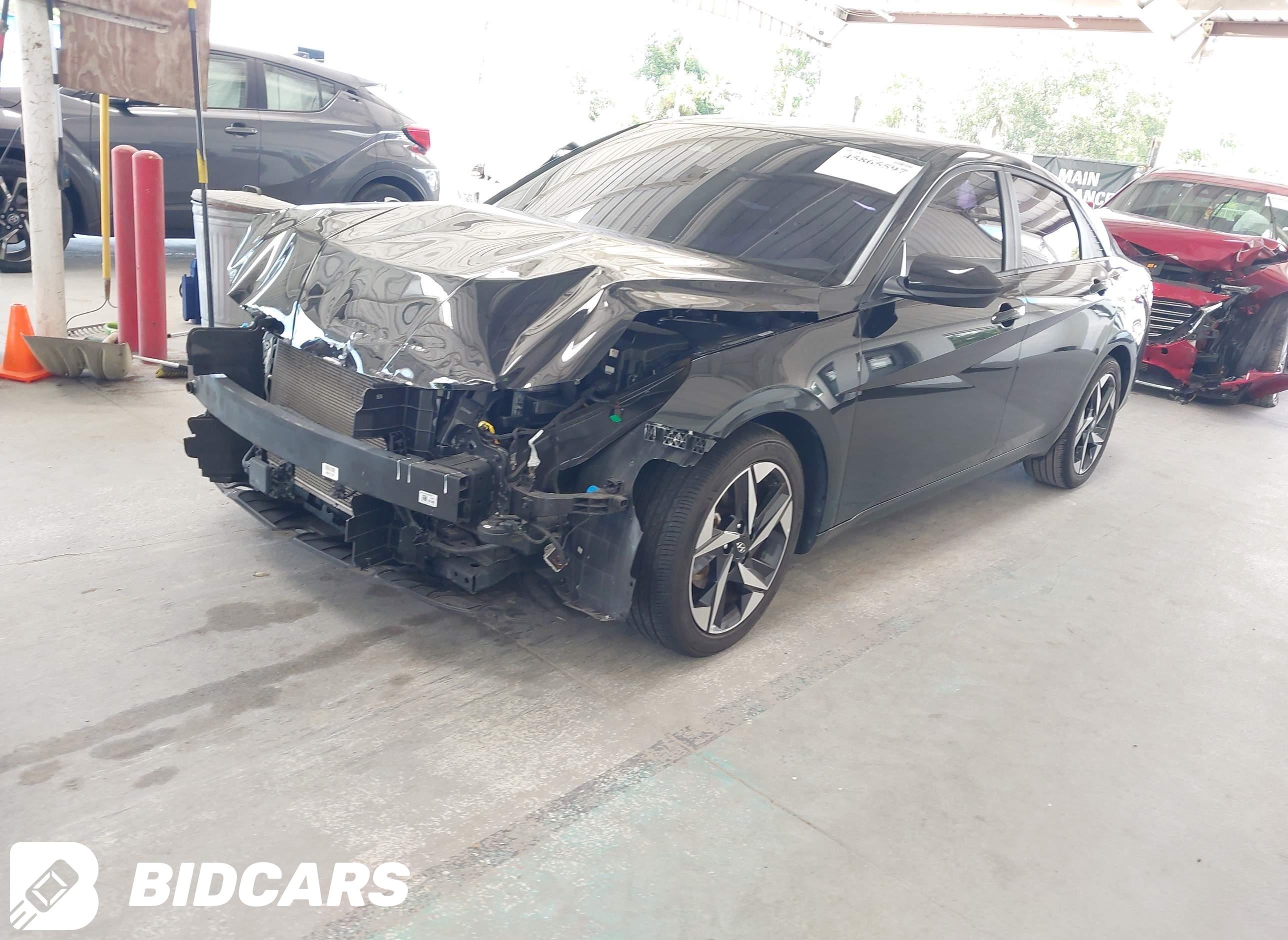 2023 Hyundai Elantra, Sel