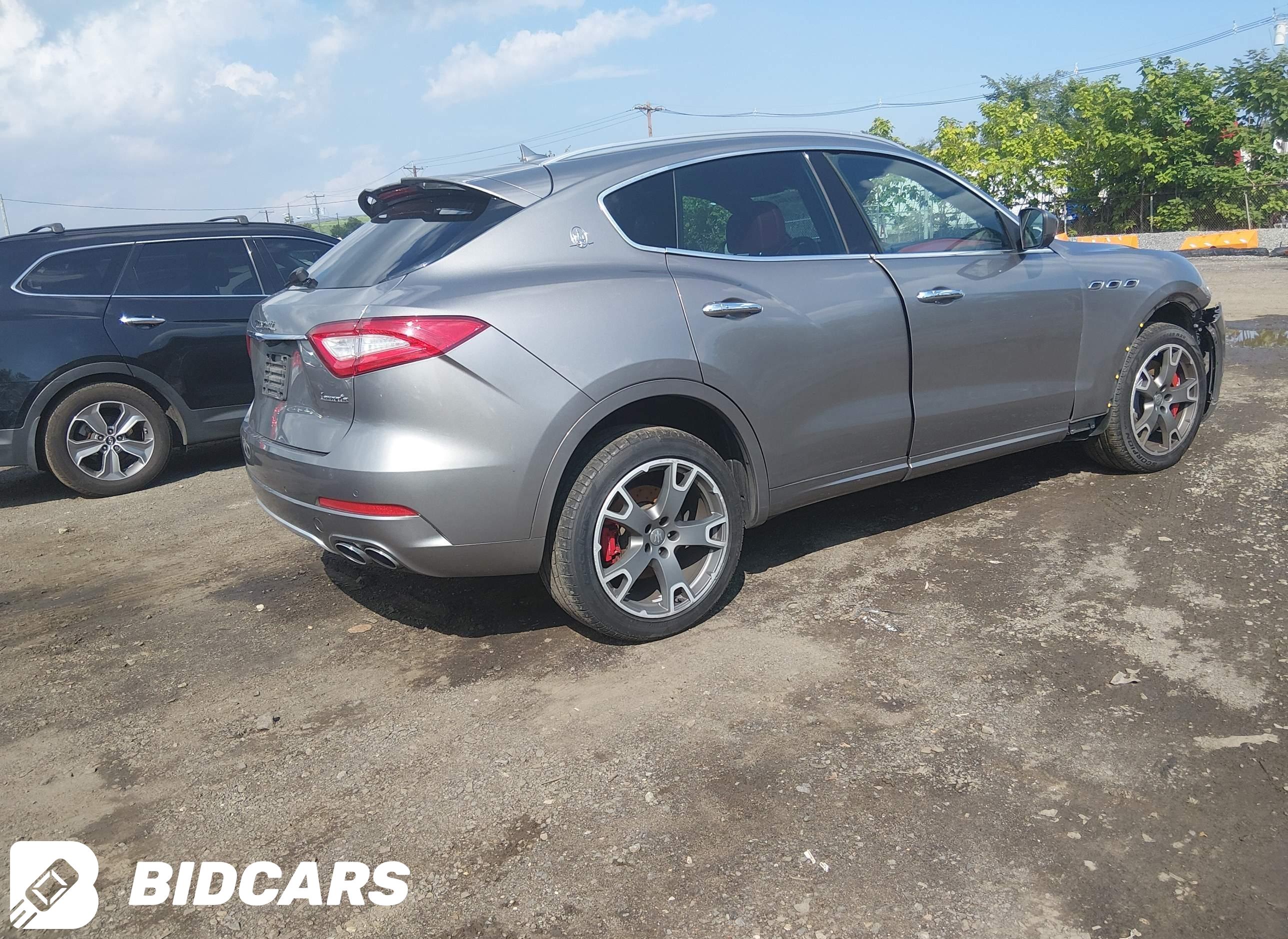 2017 Maserati Levante, S