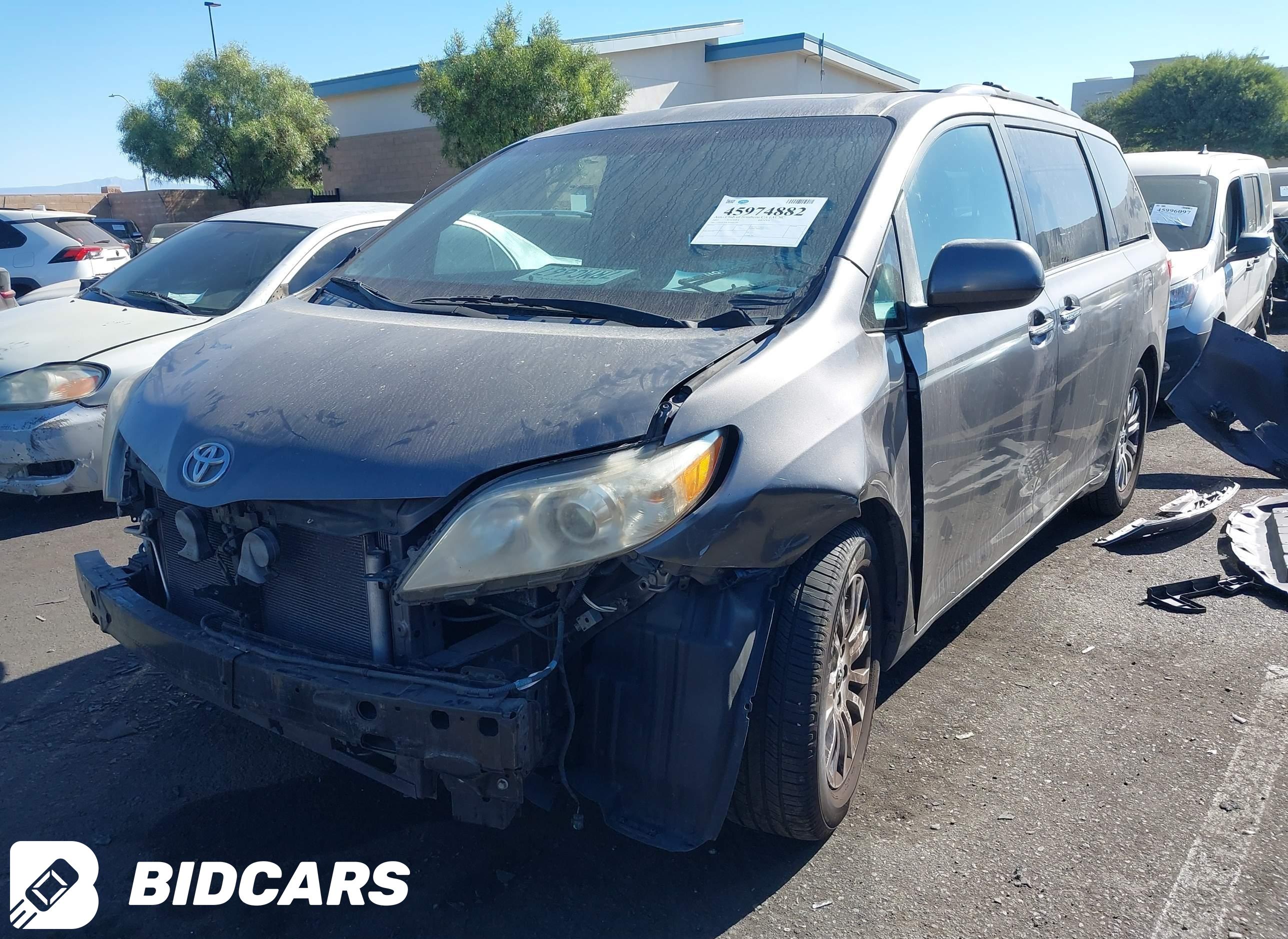 2015 Toyota Sienna, Xle Premi...