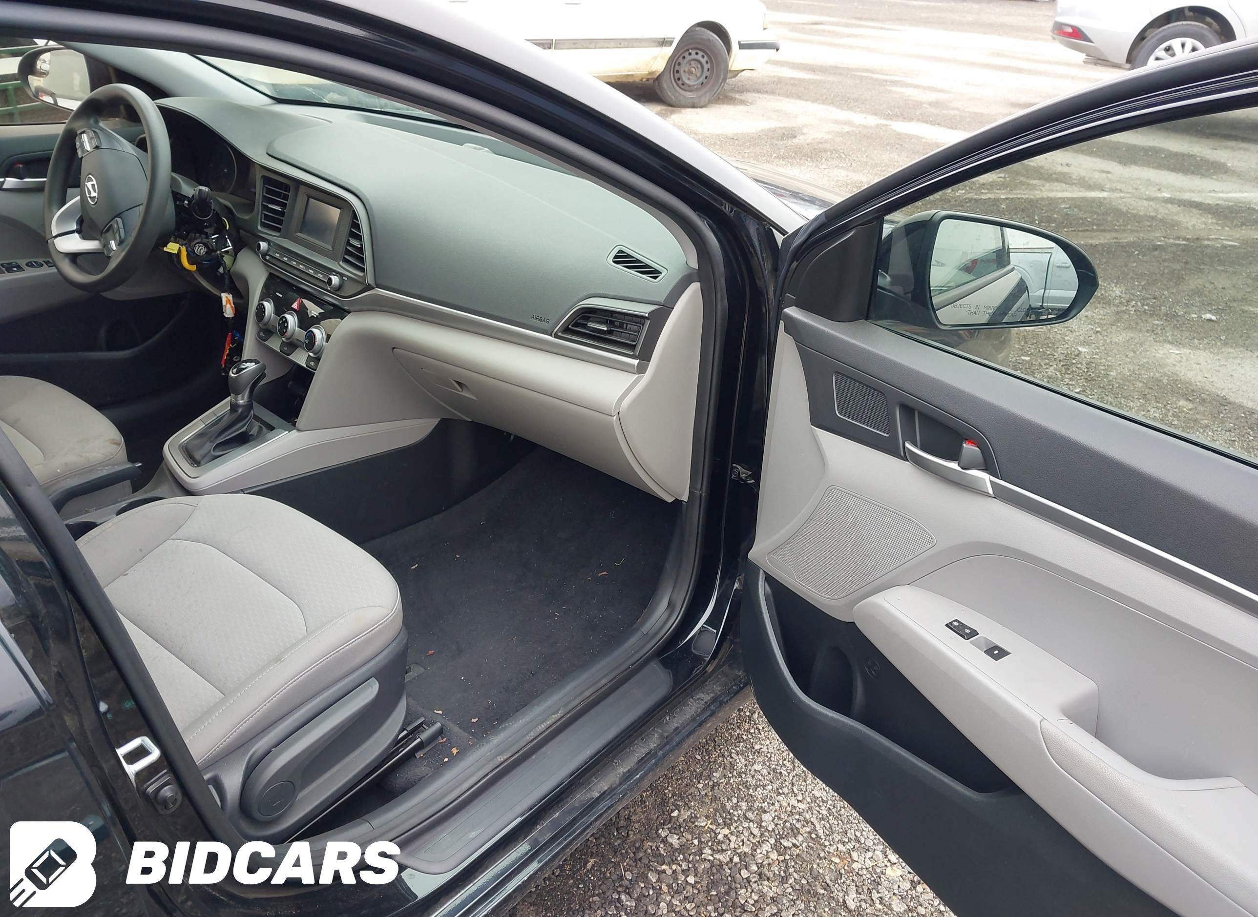 2019 Hyundai Elantra, SE