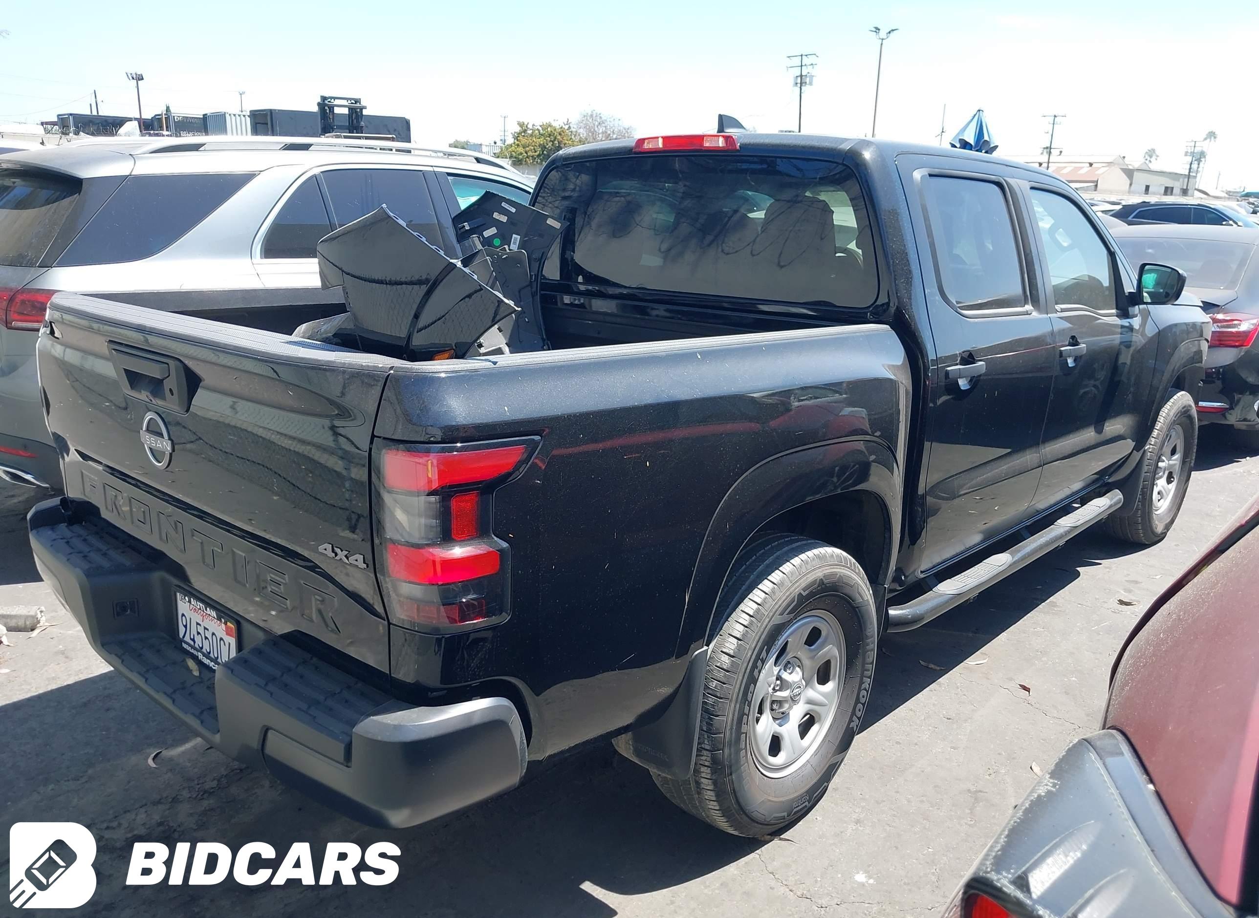 2024 Nissan Frontier, S 4X4
